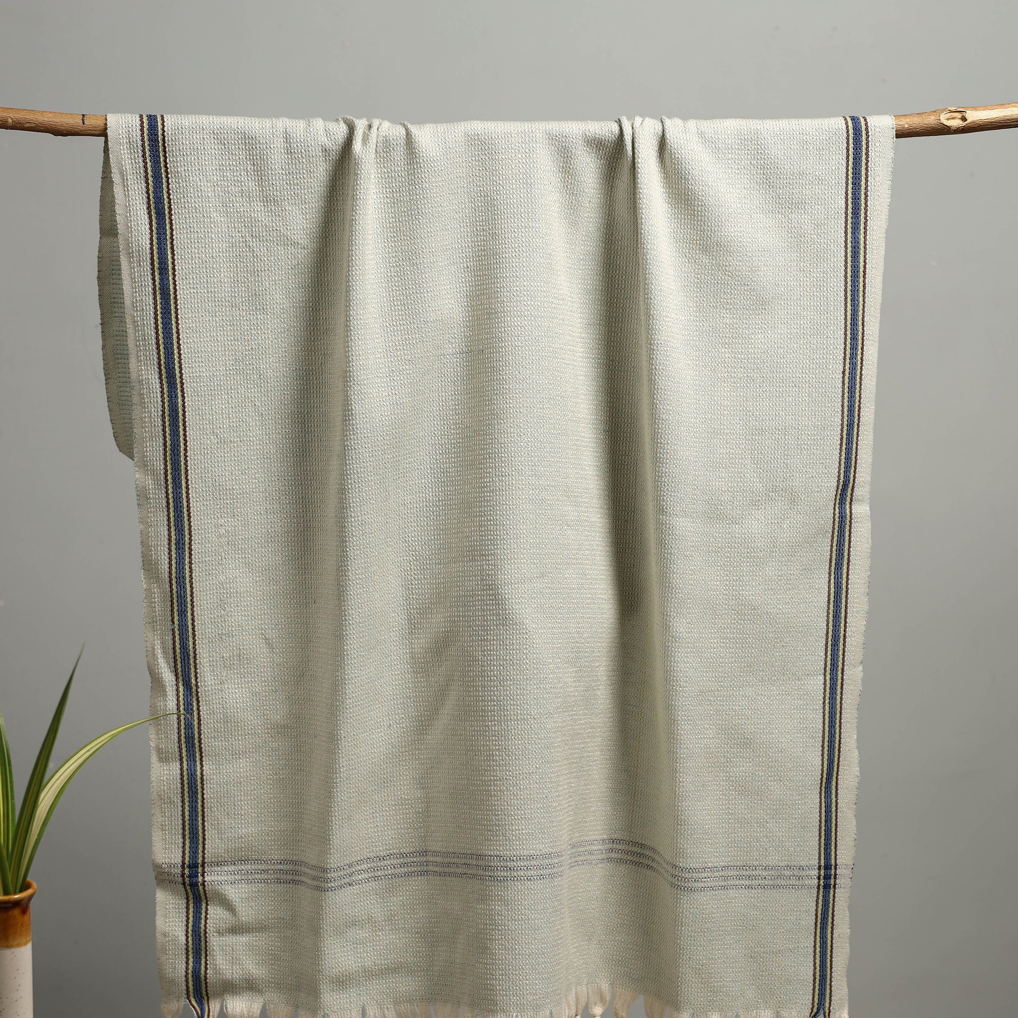 Handloom Fine Cotton Checks Bath Towel  55 - Image 2