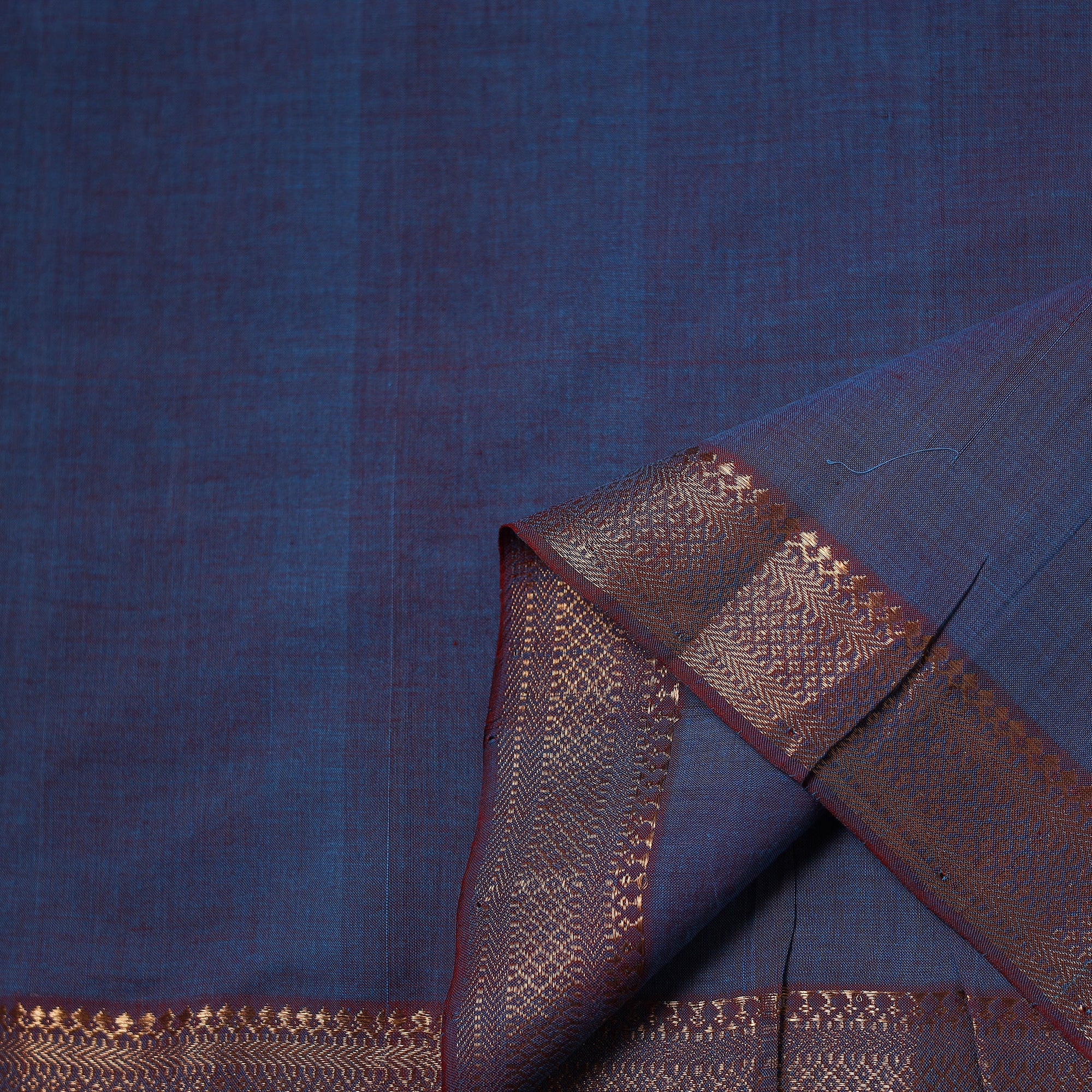 Handloom Mangalagiri Cotton Fabric with Nizam Zari Border 24 - Image 3