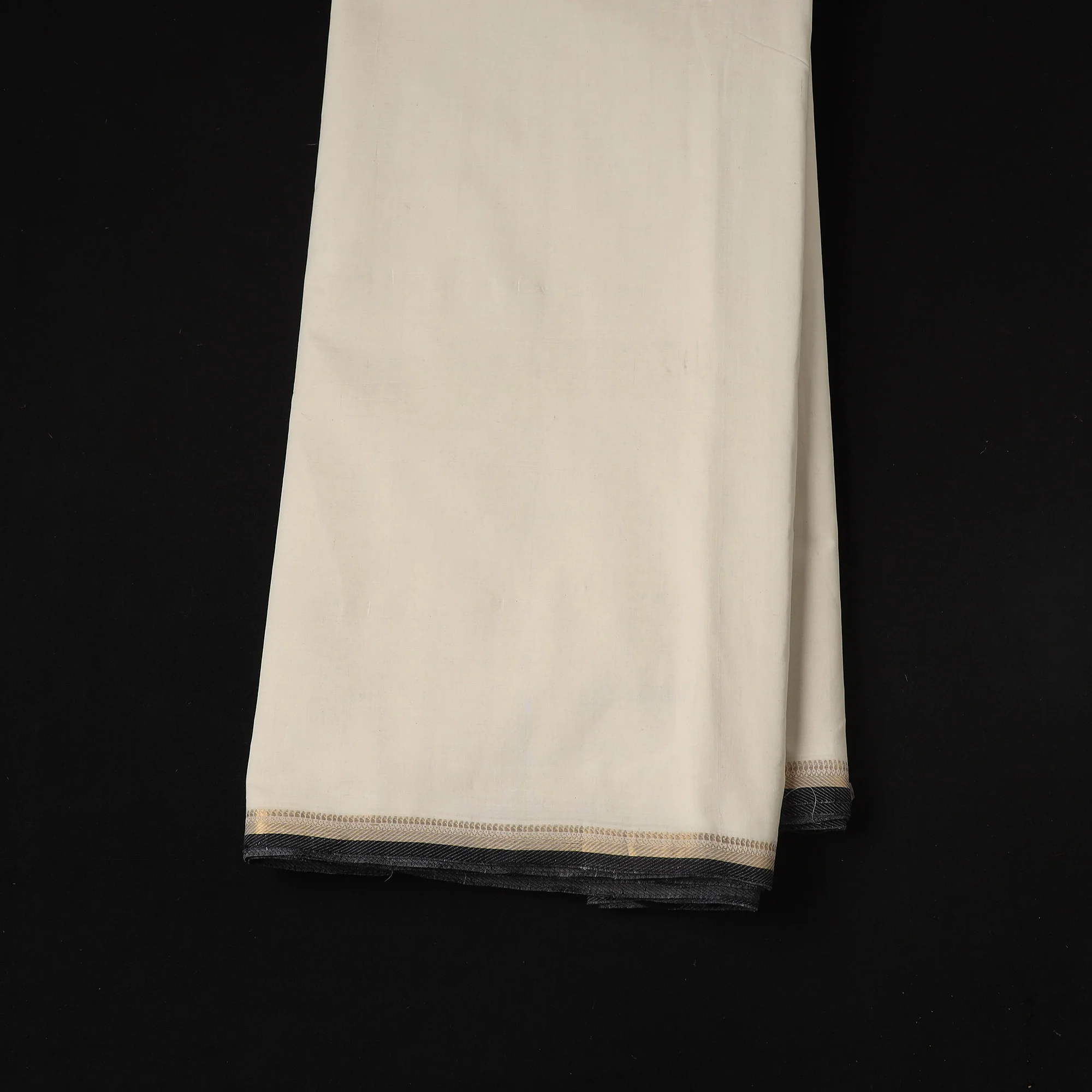 White - Handloom Mangalagiri Cotton Fabric with Zari Border 04 - Image 2