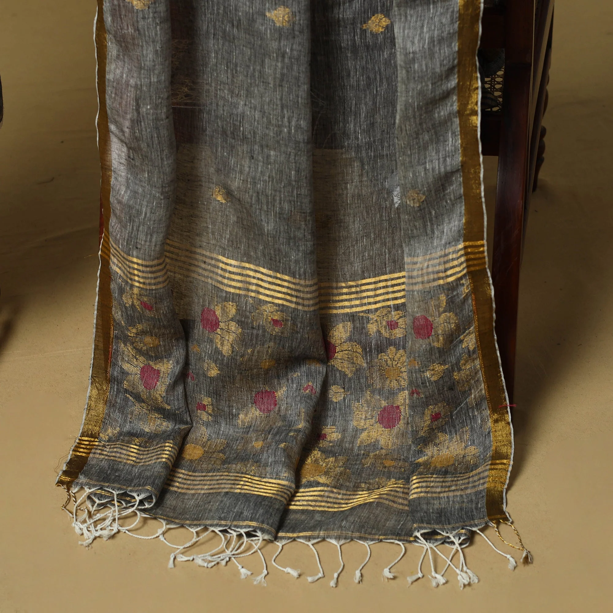 Grey - Handloom Phulia Jamdani Linen Silk 2pc Unstitched Dress Material 09 - Image 4