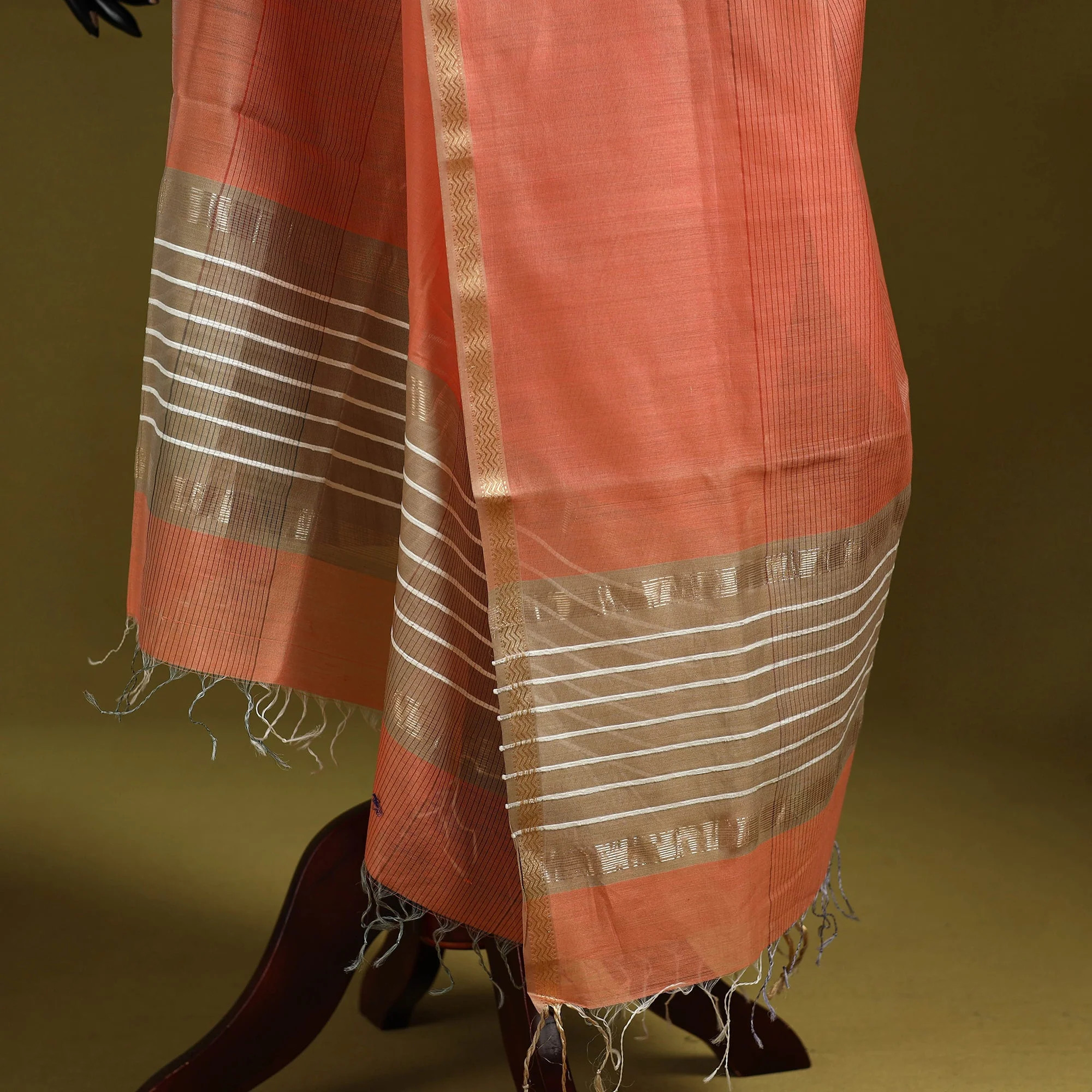 Orange - Handloom Silk Cotton Maheshwari Dupatta with Zari Border 04 - Image 4