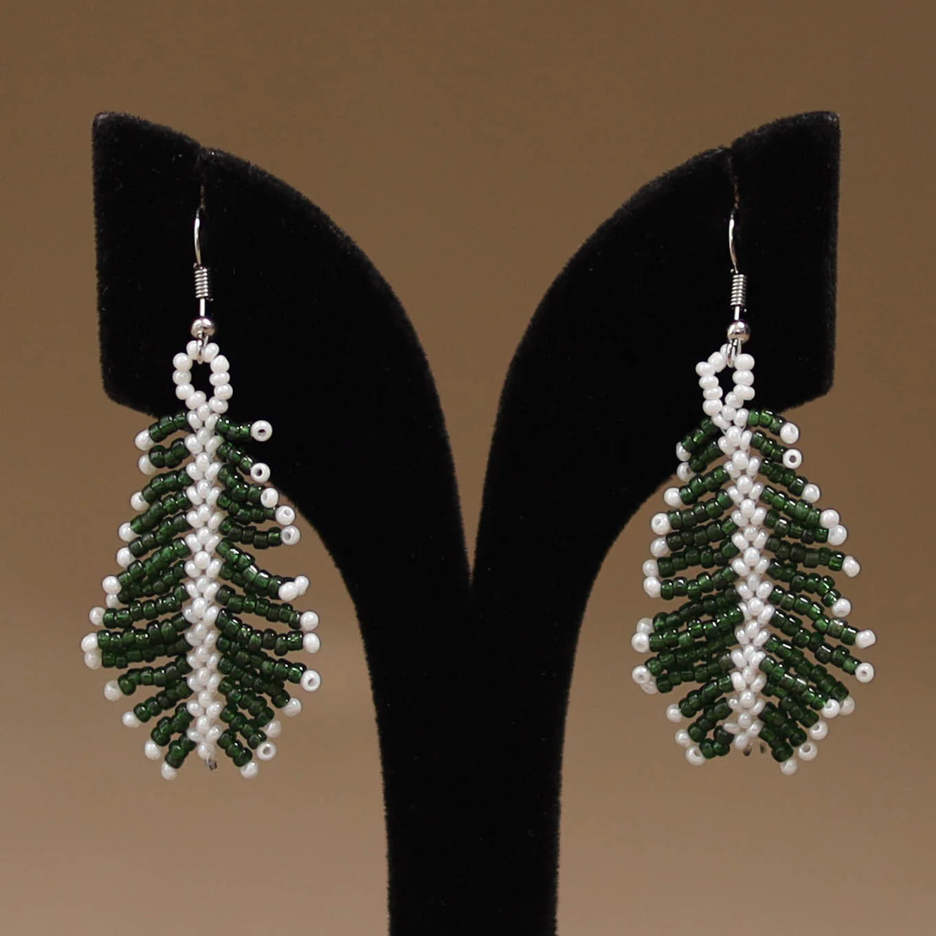 Green - Handmade Beadwork Earrings 06 - Image 2