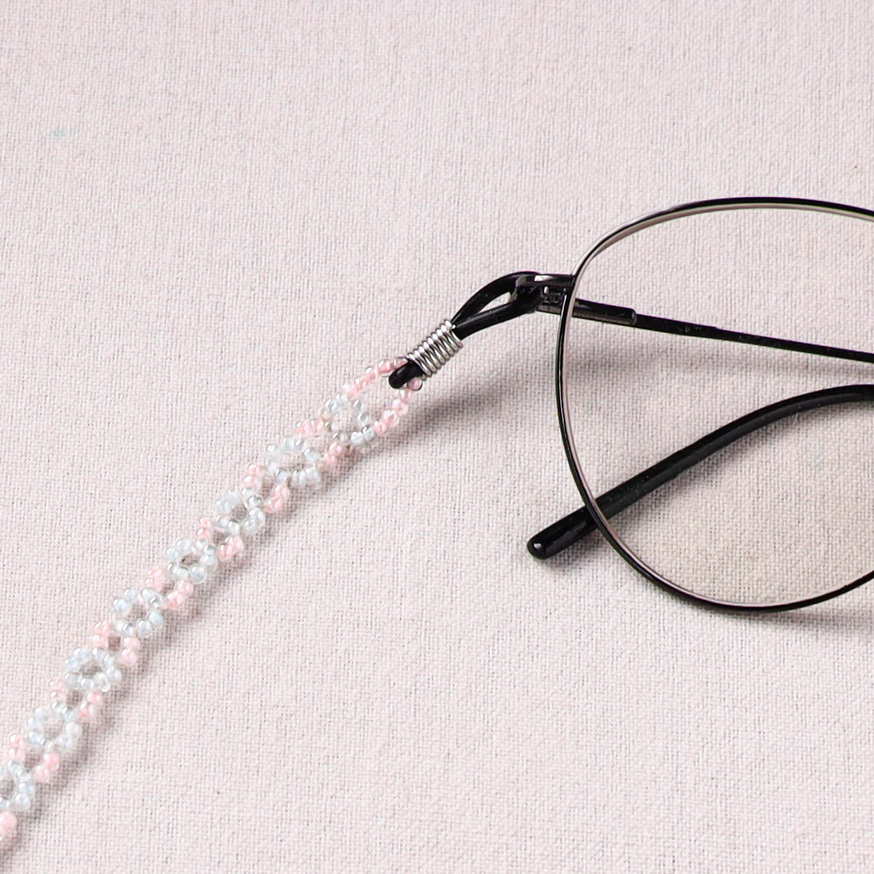 White - Handmade Beadwork Spectacle Lanyard/Chashma Dori 14 - Image 2