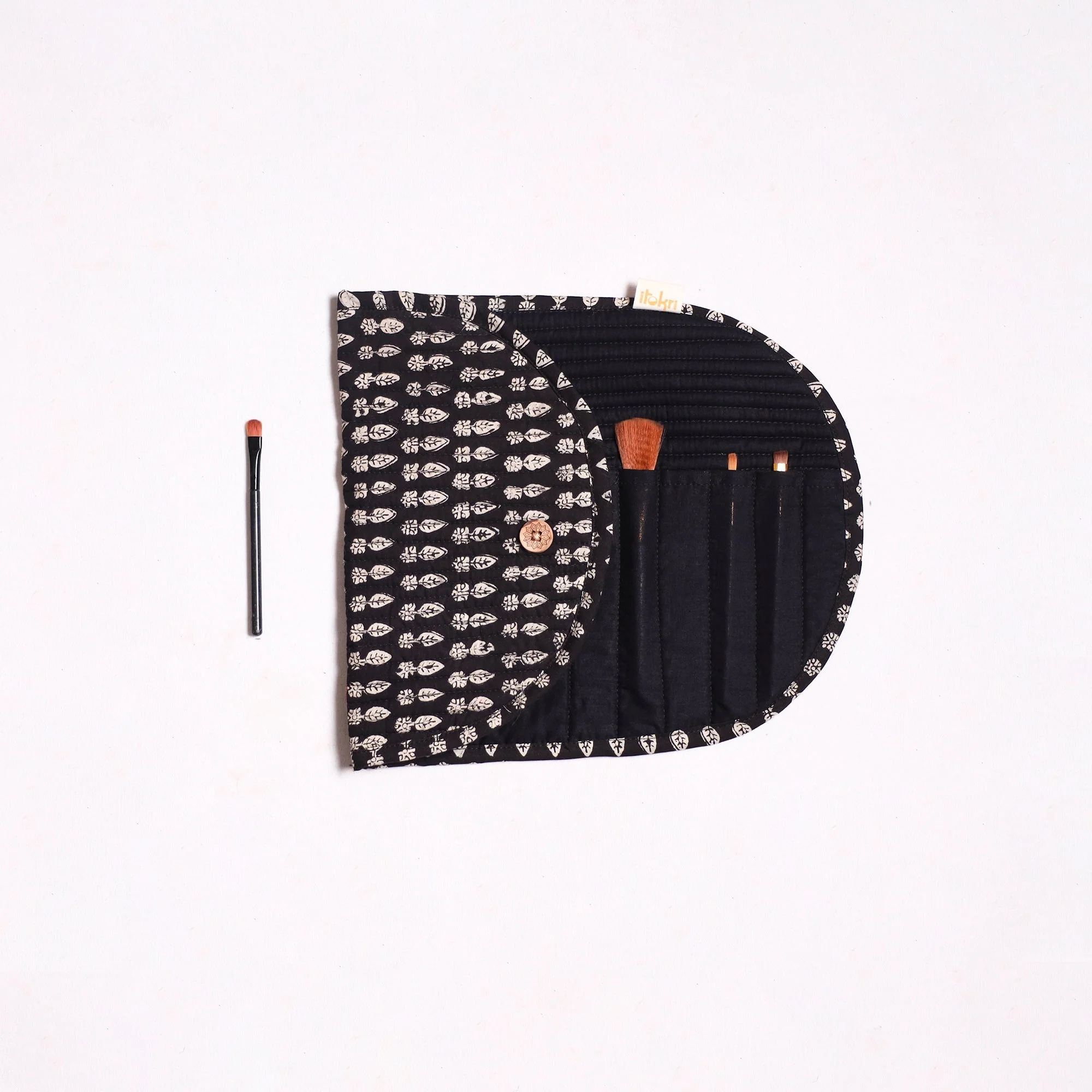 Black - Handmade Multipurpose Segmented Make-up Brush Wrap Pouch/Case 02