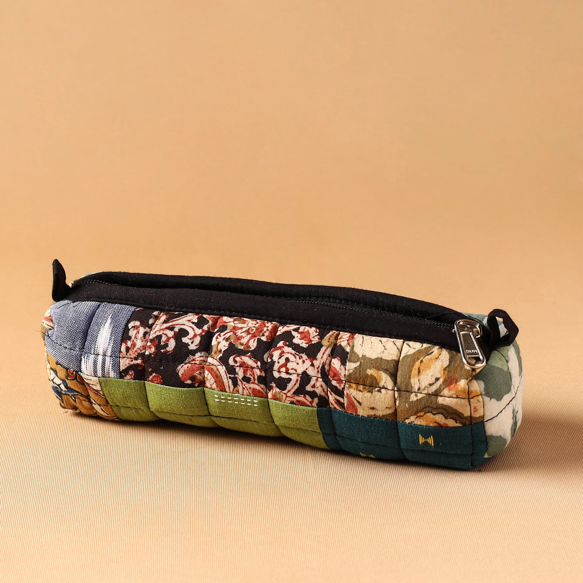 Handmade Quilted Cotton Pencil Pouch 05 - Image 2