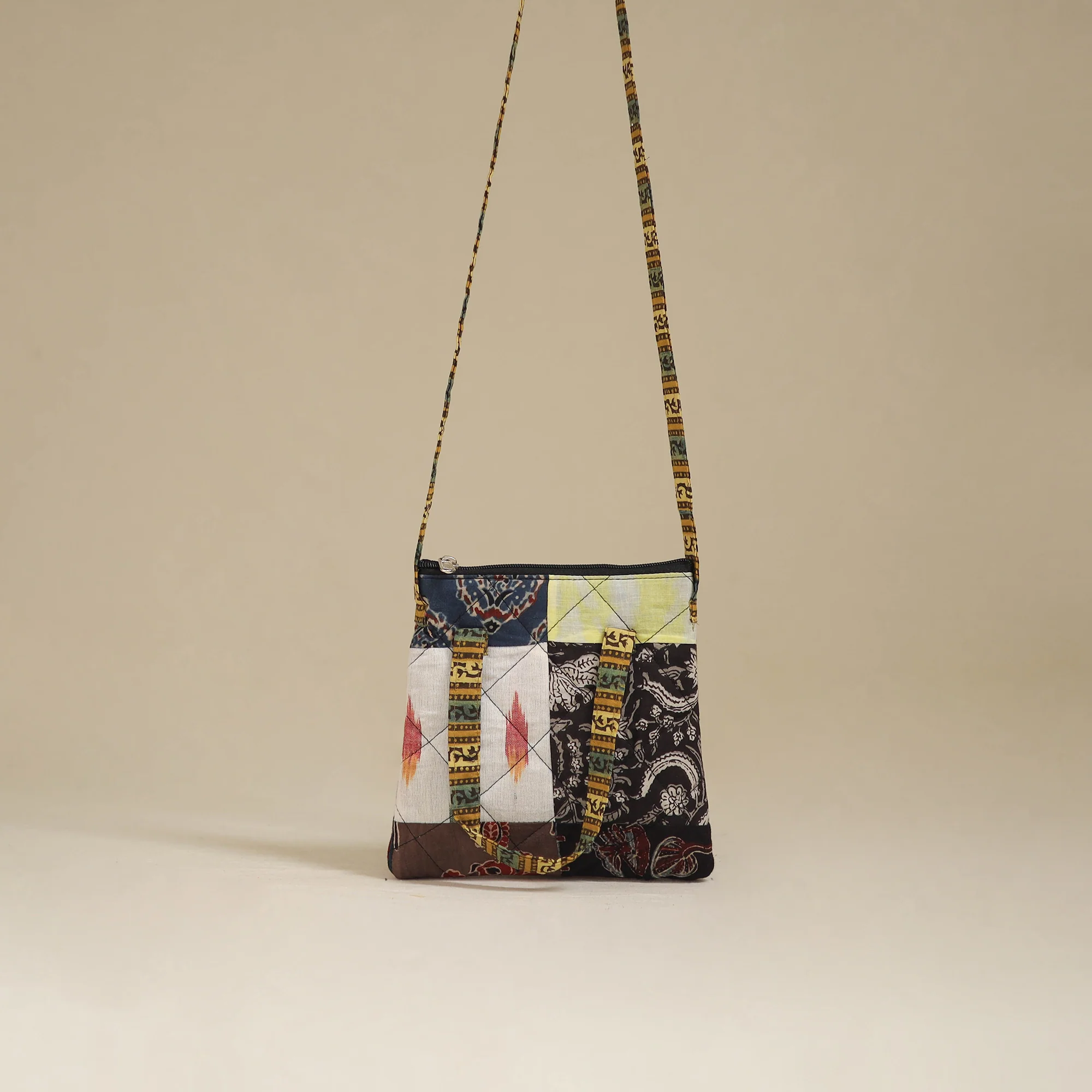 Handmade Quilted Patchwork Sling Bag 02 - Image 2