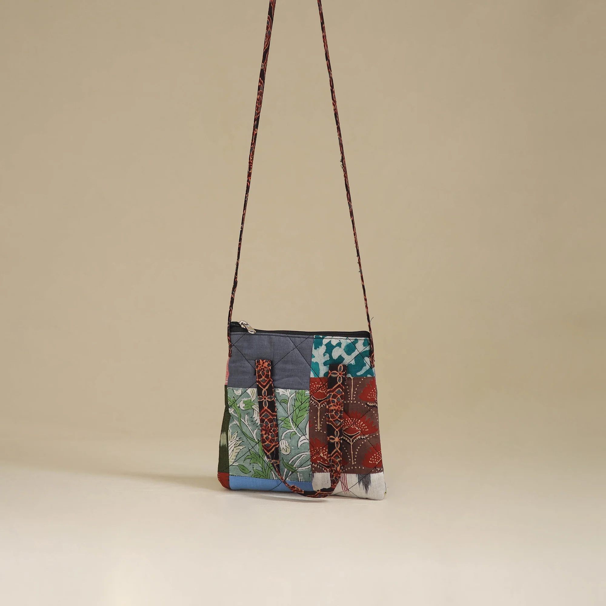 Handmade Quilted Patchwork Sling Bag 26 - Image 3