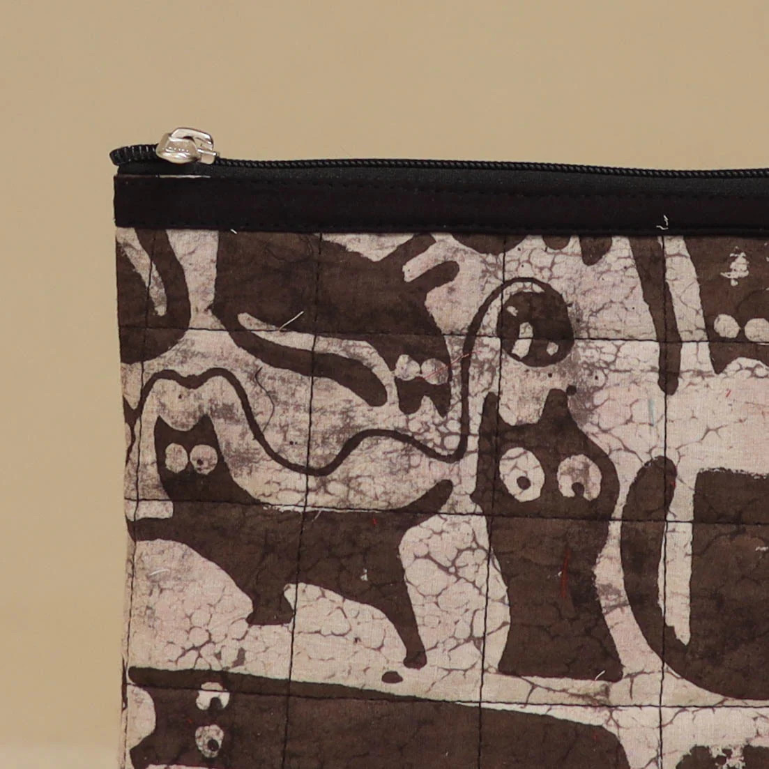 Handmade Quilted Utility Pouch 07 - Image 2