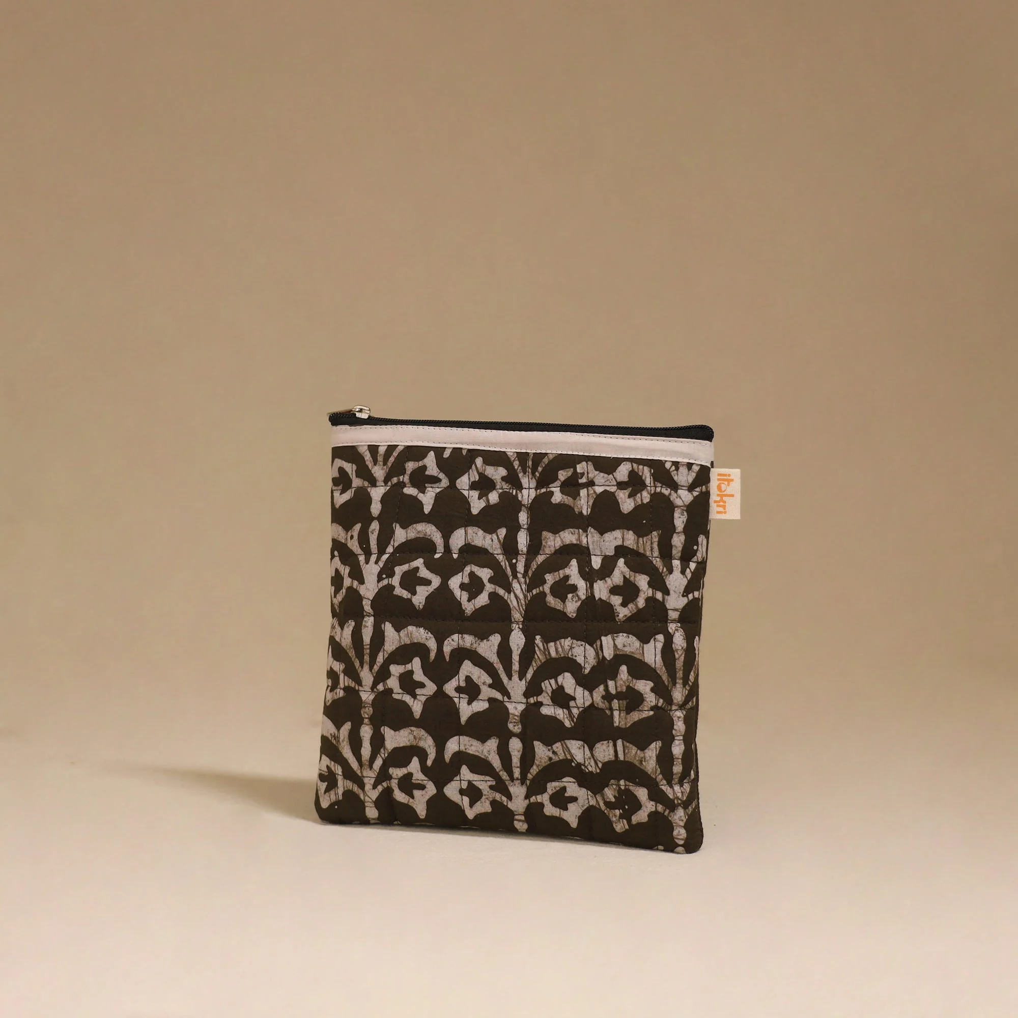 Brown - Handmade Quilted Utility Pouch 09 - Image 2