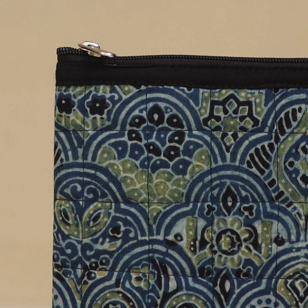 Handmade Quilted Utility Pouch 13 - Image 2