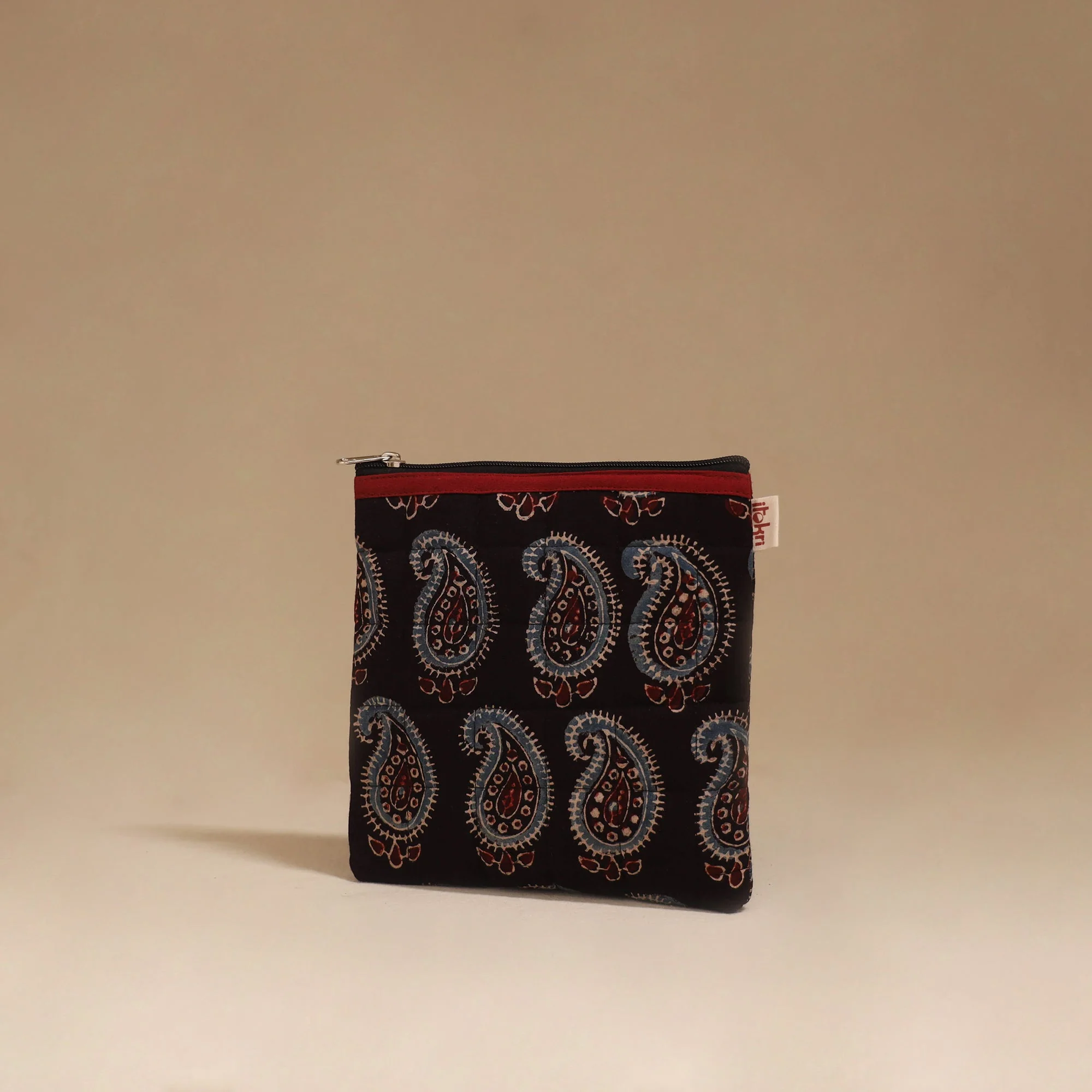 Black - Handmade Quilted Utility Pouch 55 - Image 2