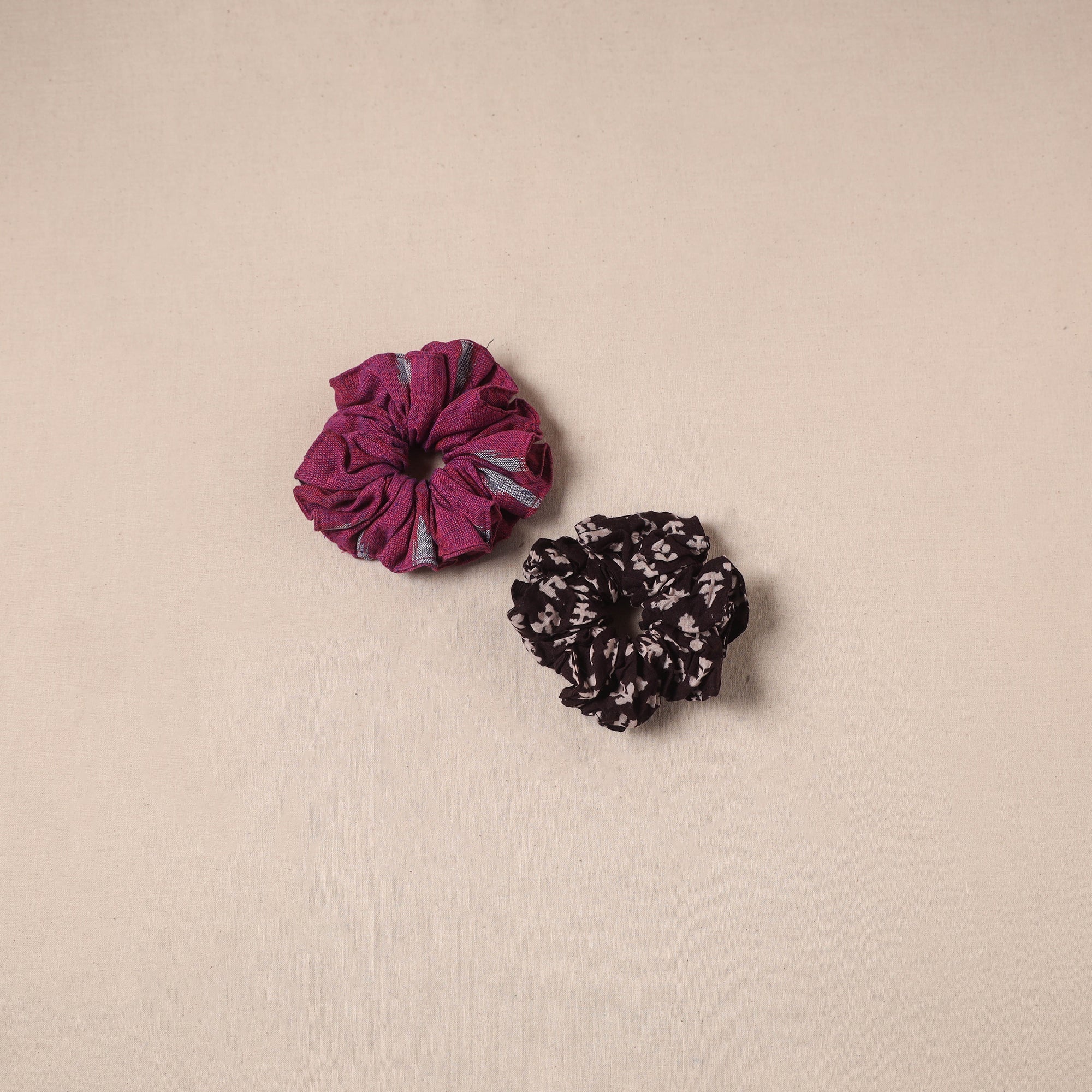 Multicolor - Handmade Rubber Band/Scrunchies (Set of 2) 22