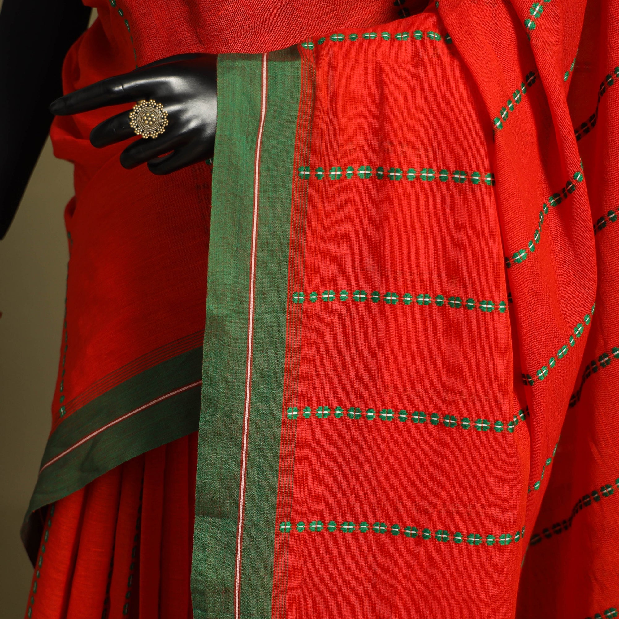 Red - Handwoven Cotton Begumpuri Saree 08 - Image 3