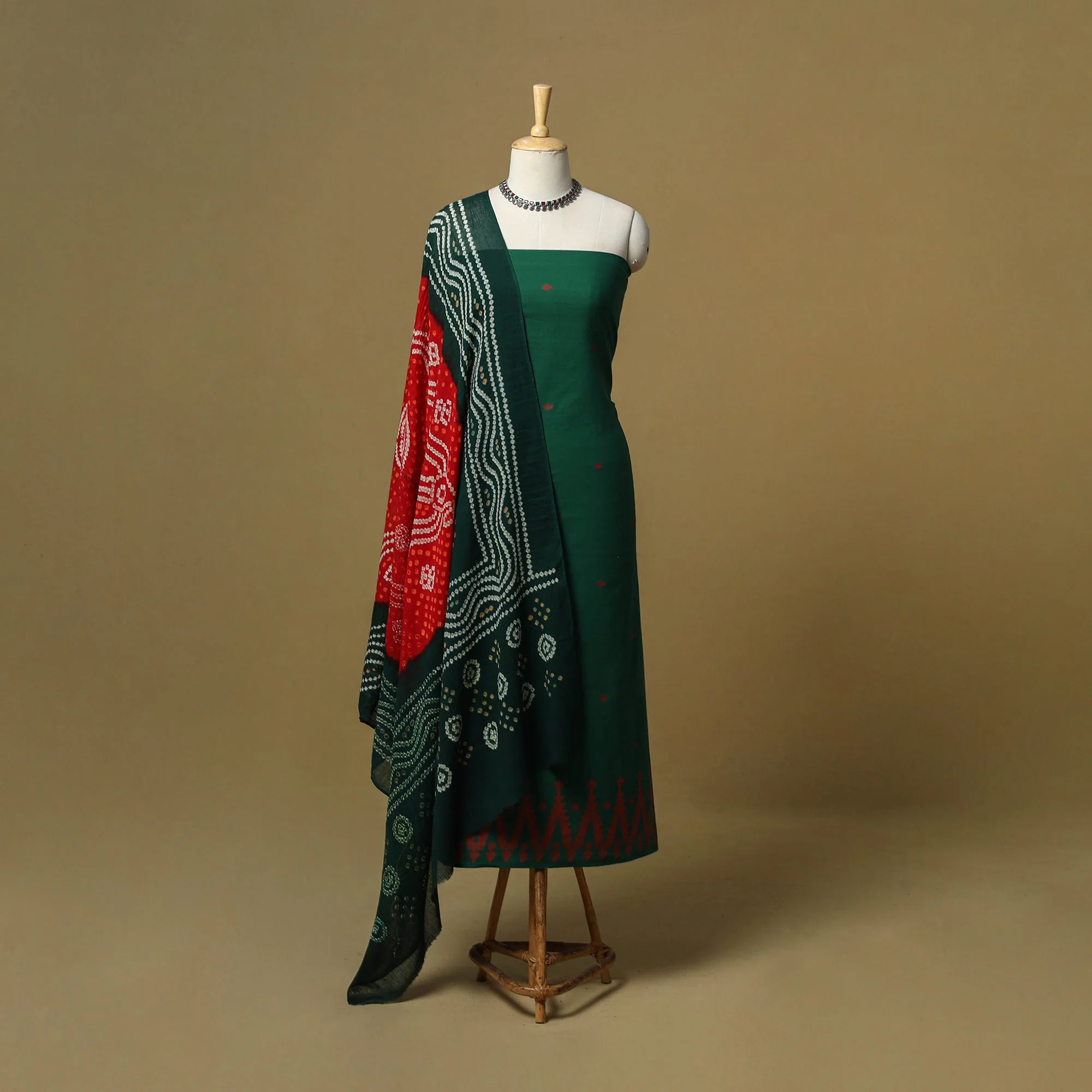 Green - Jacquard Cotton 2pc Unstitched Dress Material 03