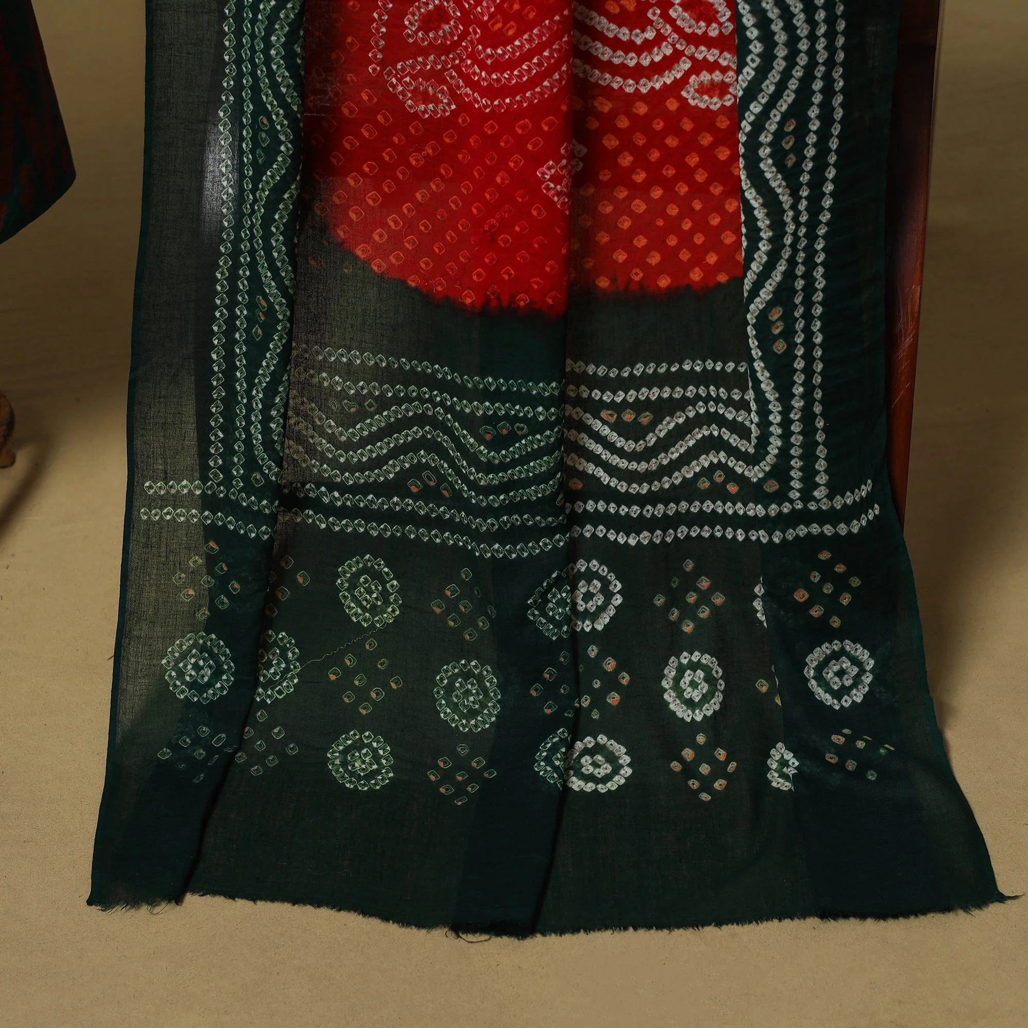 Green - Jacquard Cotton 2pc Unstitched Dress Material 03 - Image 4