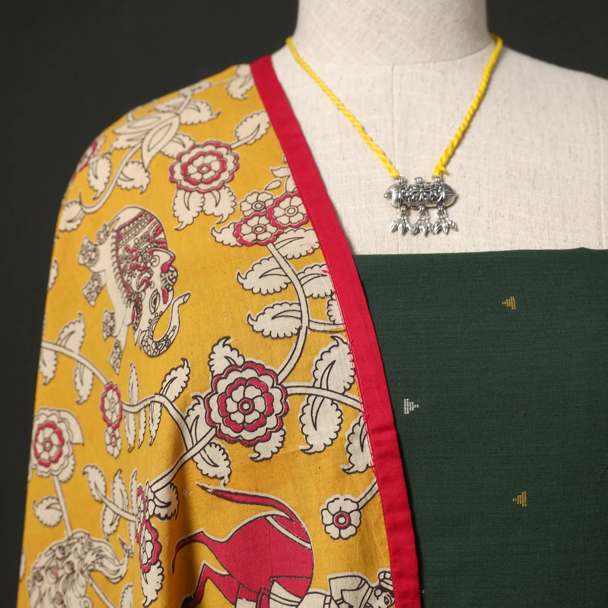 Green - Jacquard Cotton 2pc Unstitched Dress Material Kurta Set with Jewellery Set 12 - Image 3