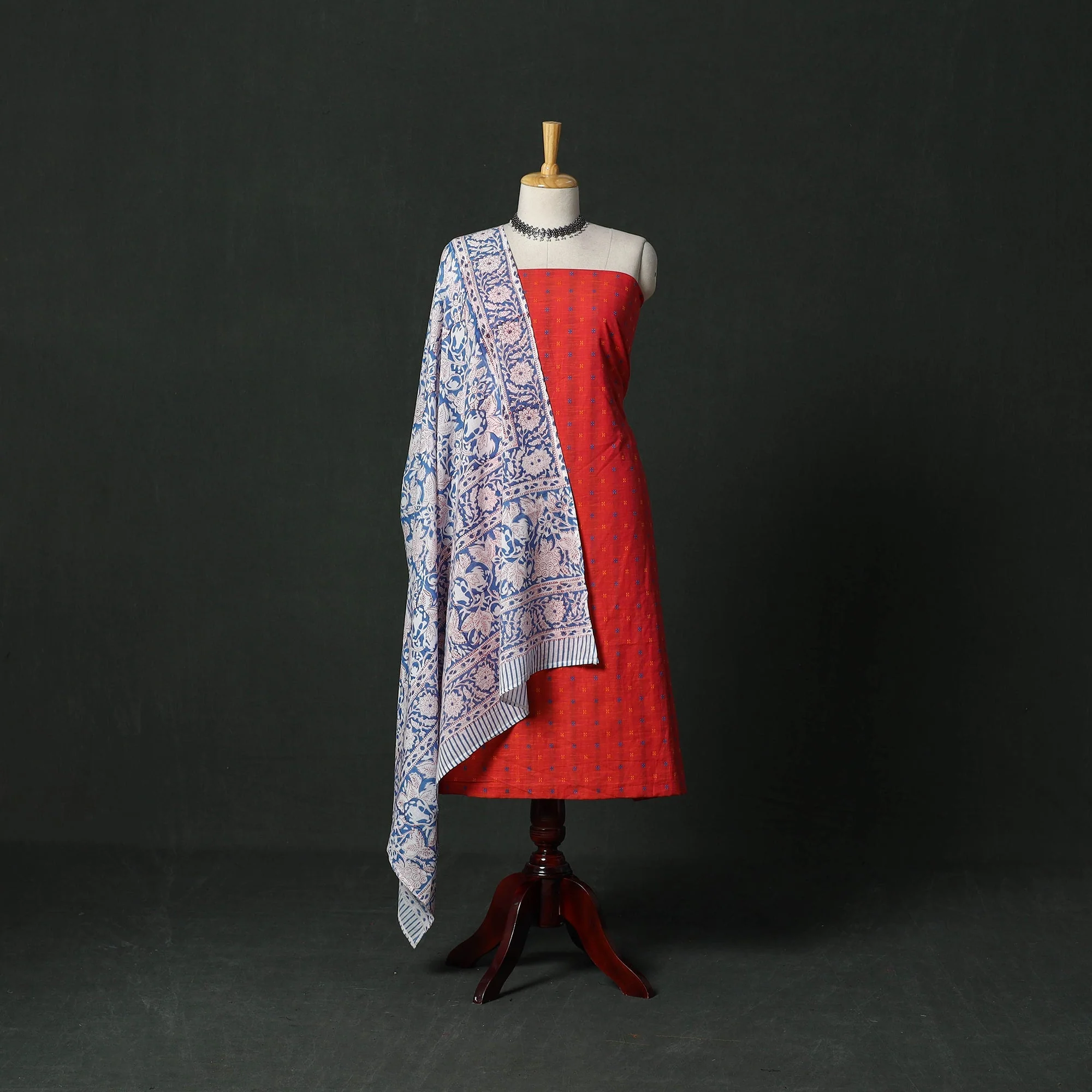 Red - Jacquard Cotton 2pc Unstitched Dress Material with Earrings 07