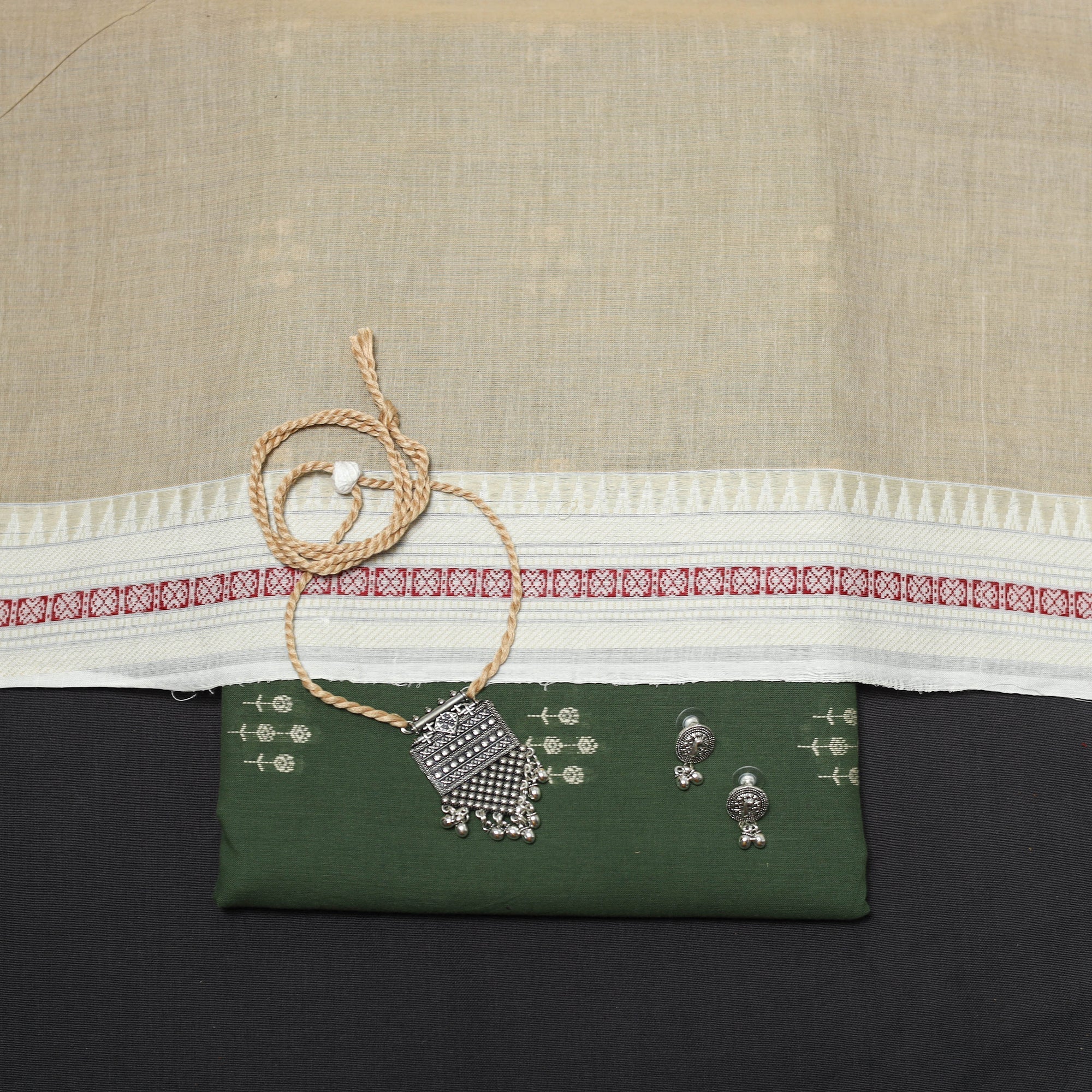Green - Jacquard Cotton 2pc Unstitched Dress Material with Jewellery Set 03 - Image 5