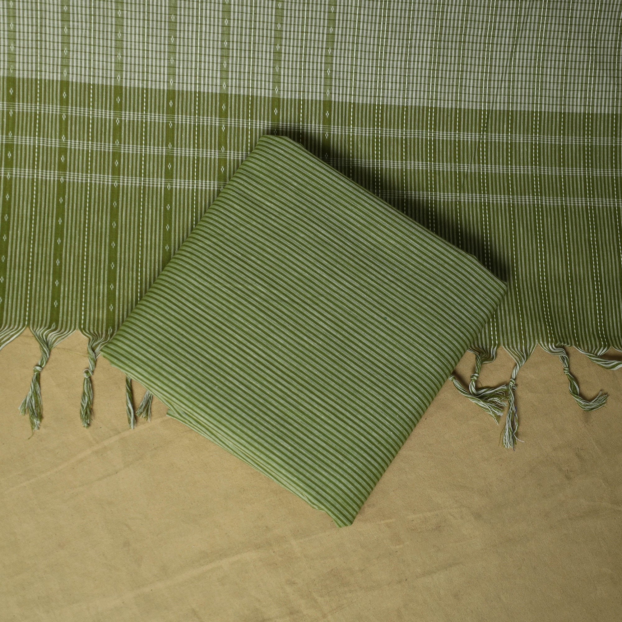 Green - Jacquard Cotton 3pc Unstitched Dress Material 48 - Image 5