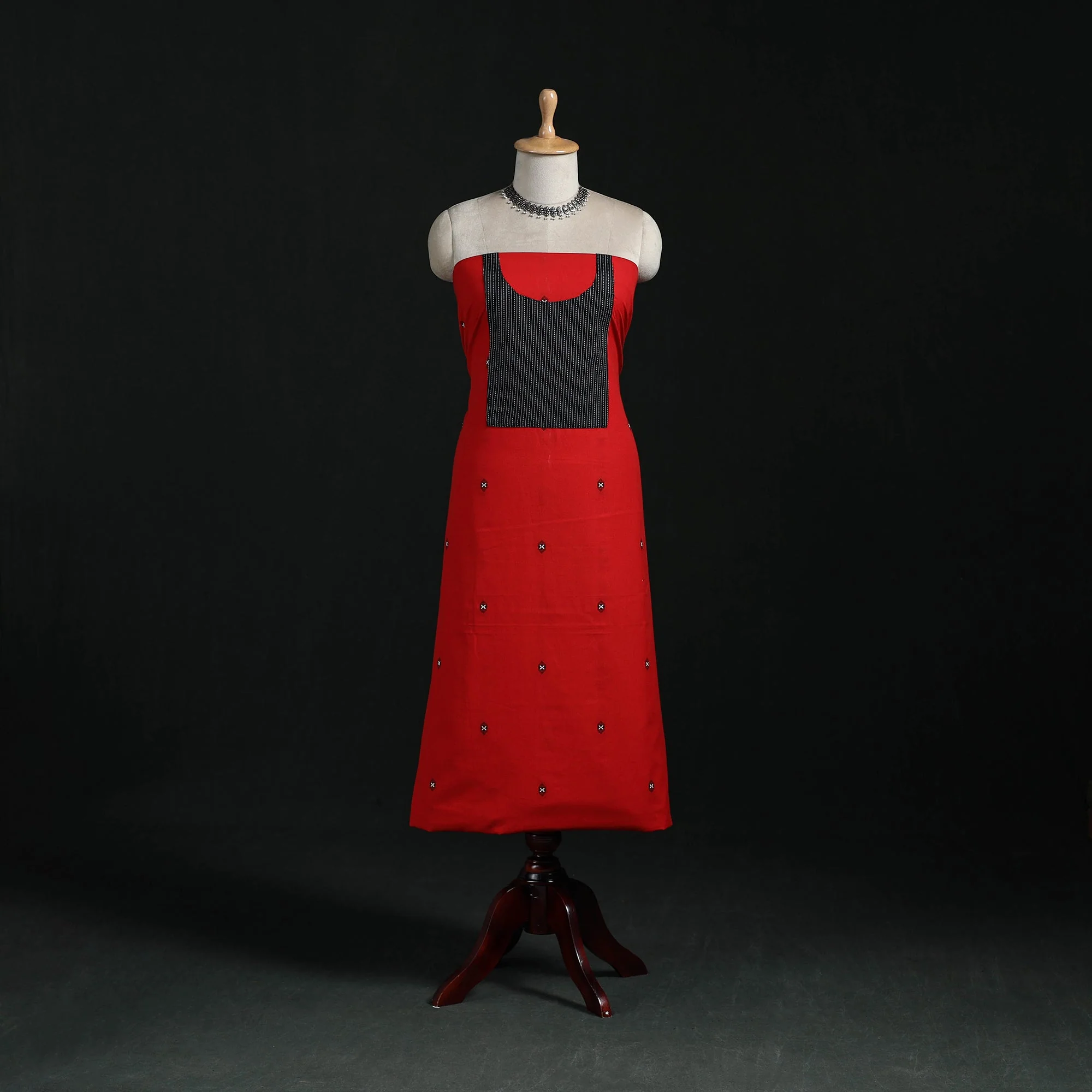 Red - Jacquard Weave Cotton Patchwork Unstitched Kurta Material (2.5M) 03