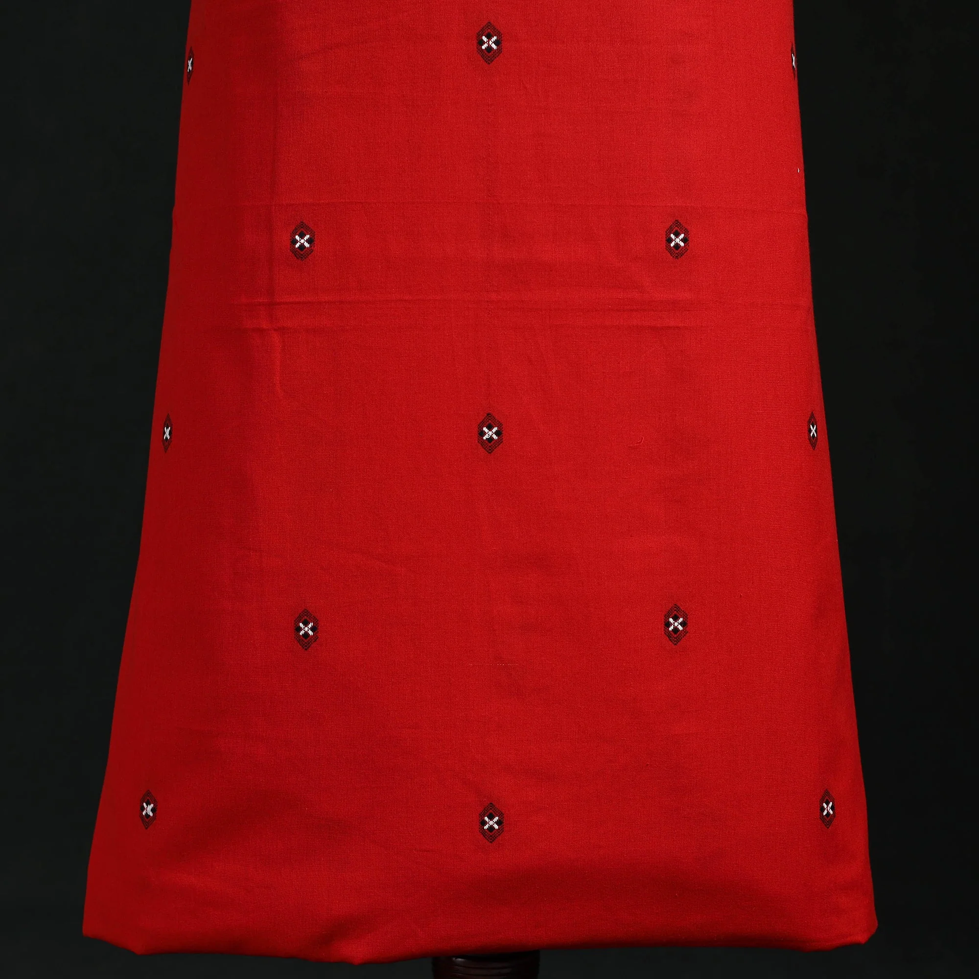 Red - Jacquard Weave Cotton Patchwork Unstitched Kurta Material (2.5M) 03 - Image 3