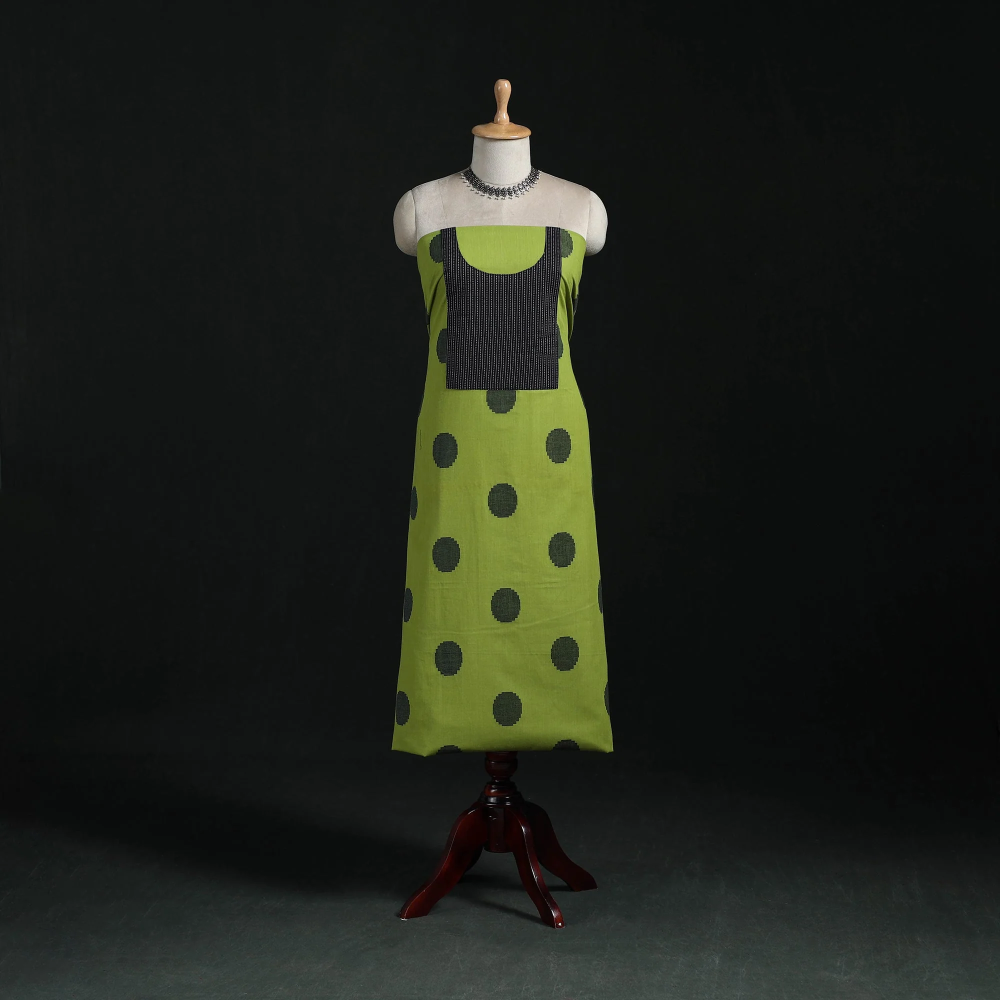 Green - Jacquard Weave Cotton Patchwork Unstitched Kurta Material (2.5M) 06