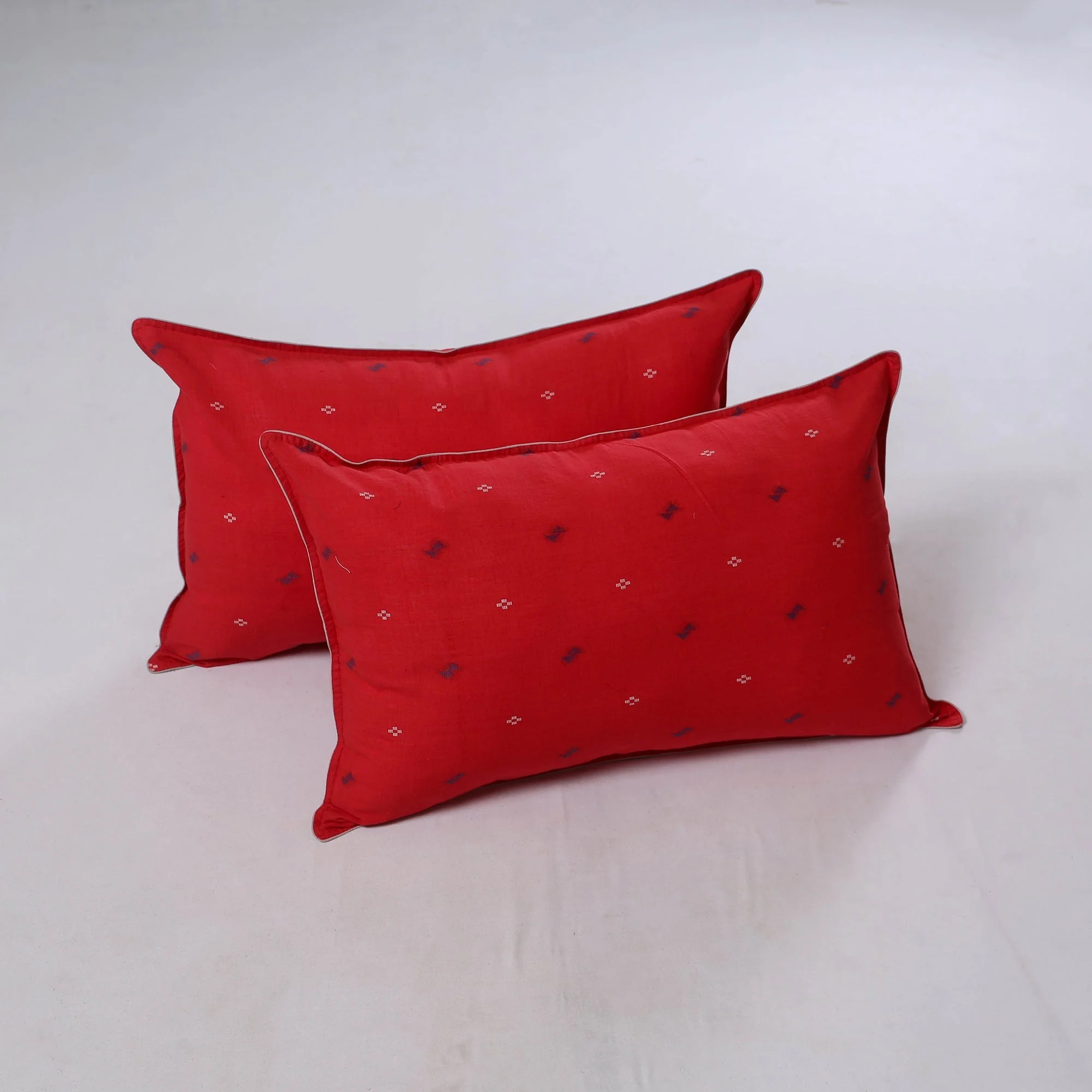 Red - Jacquard Weave Pillow Cover (Set of 2) 24 - Image 2
