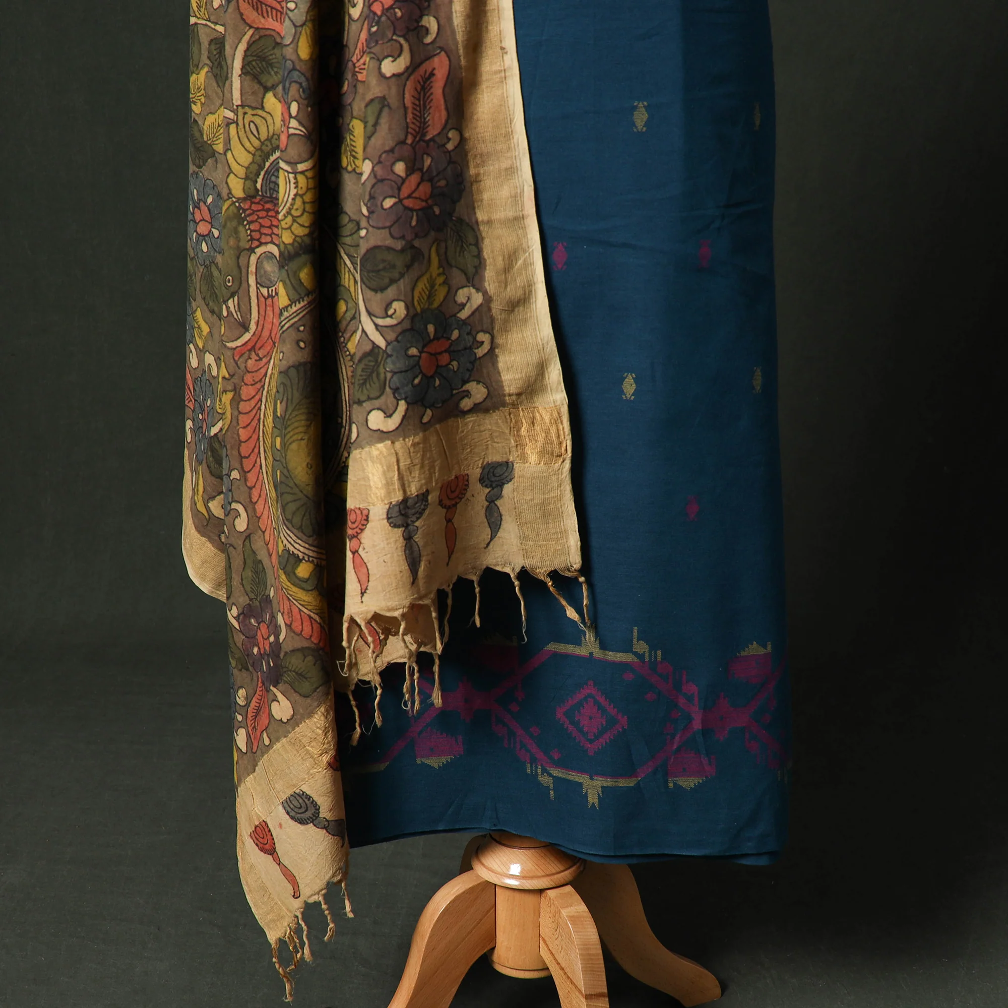 Brown - Jacquard Woven Cotton 2pc Unstitched Dress Material Kurta Set with Jewellery 08 - Image 4