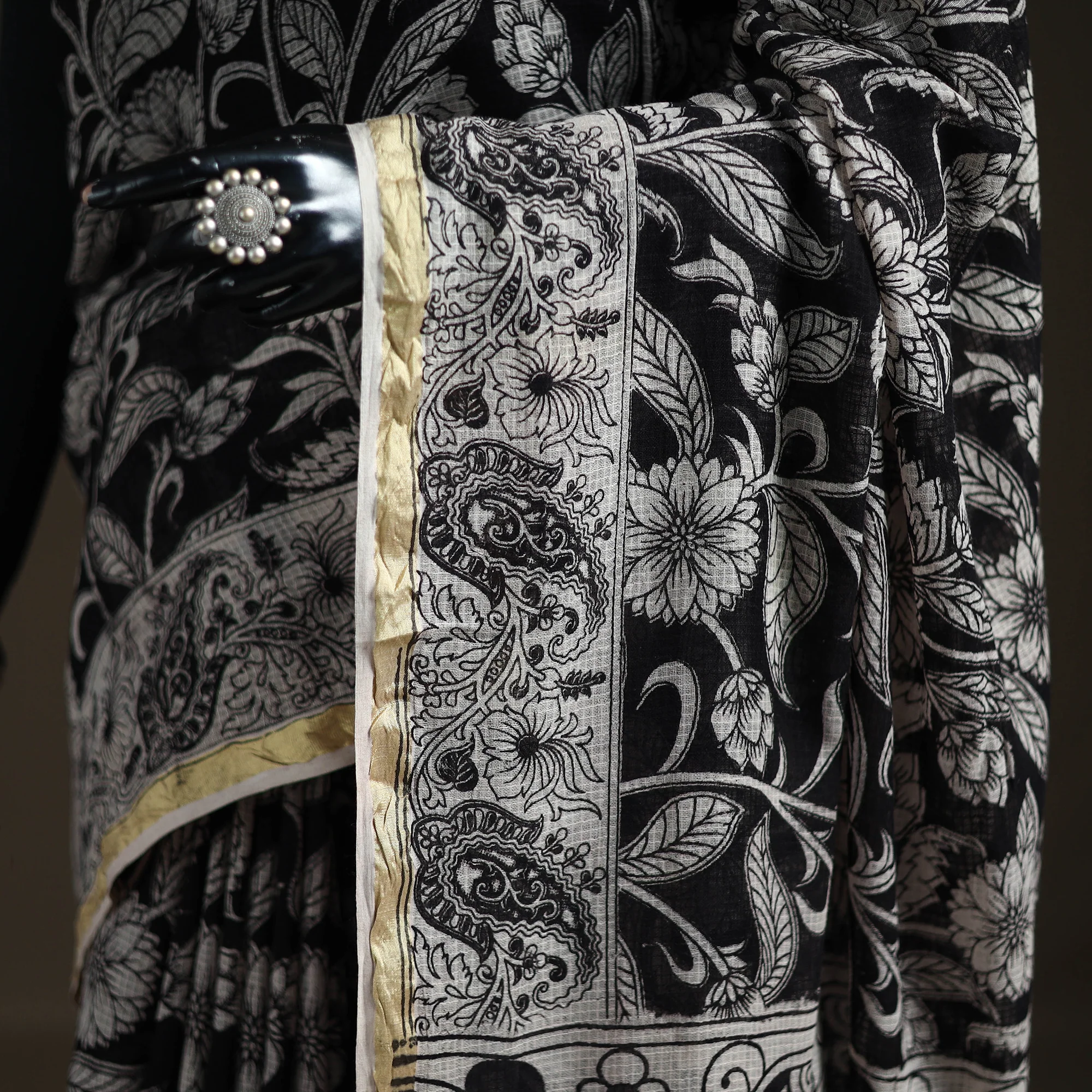 Black - Kalamkari Printed Kota Doria Cotton Saree 05 - Image 3
