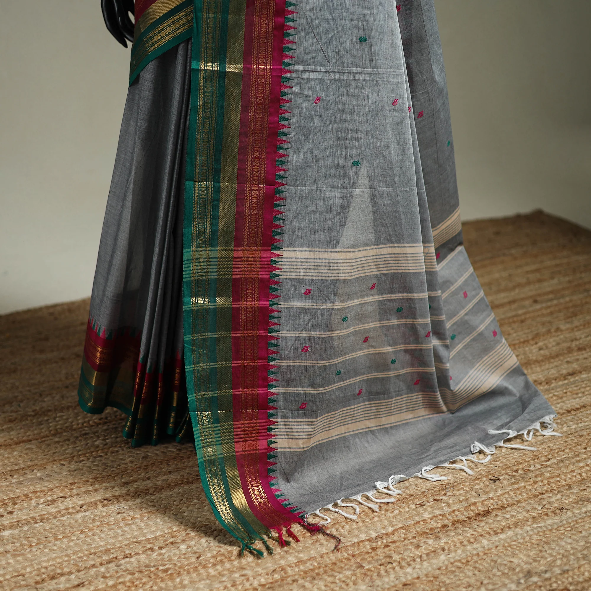 Grey - Kanchipuram Buti Cotton Saree with Border 33 - Image 4