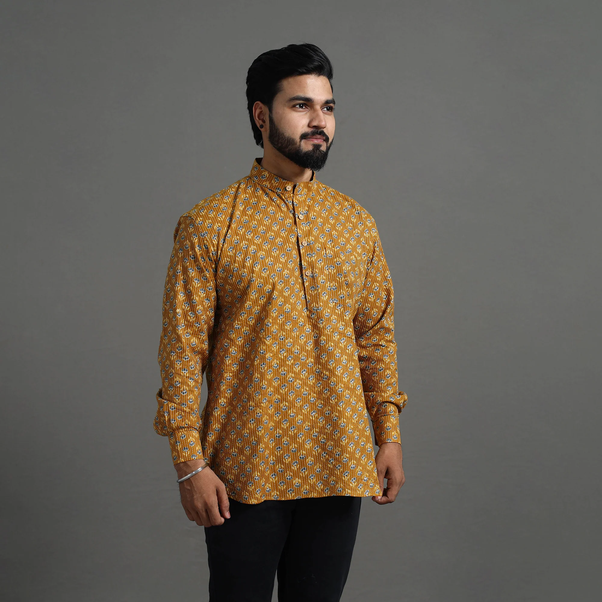 Kantha Stitch Cotton Short Jaipur Kurta for Men 06 - Image 2