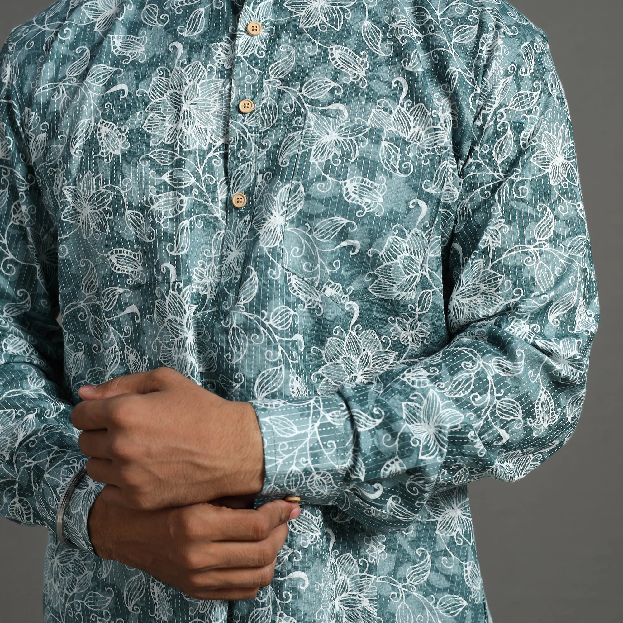 Kantha Stitch Cotton Short Jaipur Kurta for Men 09 - Image 4
