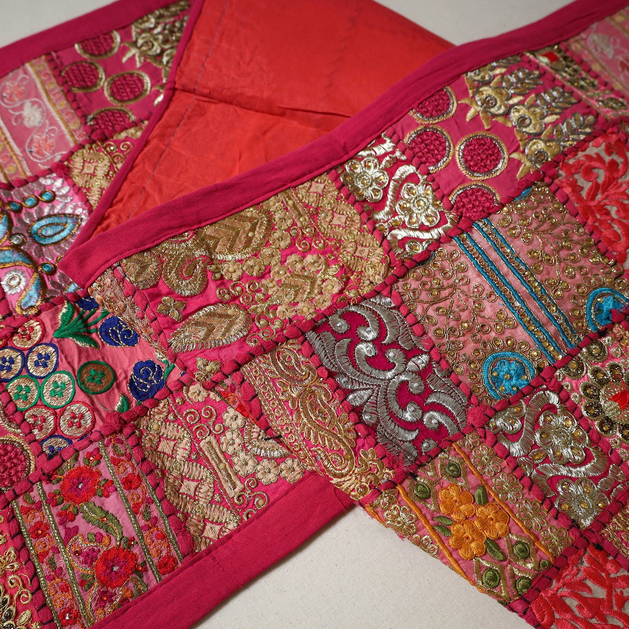 Pink - Khambadiya Patchwork Table Runner (71 x 16 in) 07 - Image 3