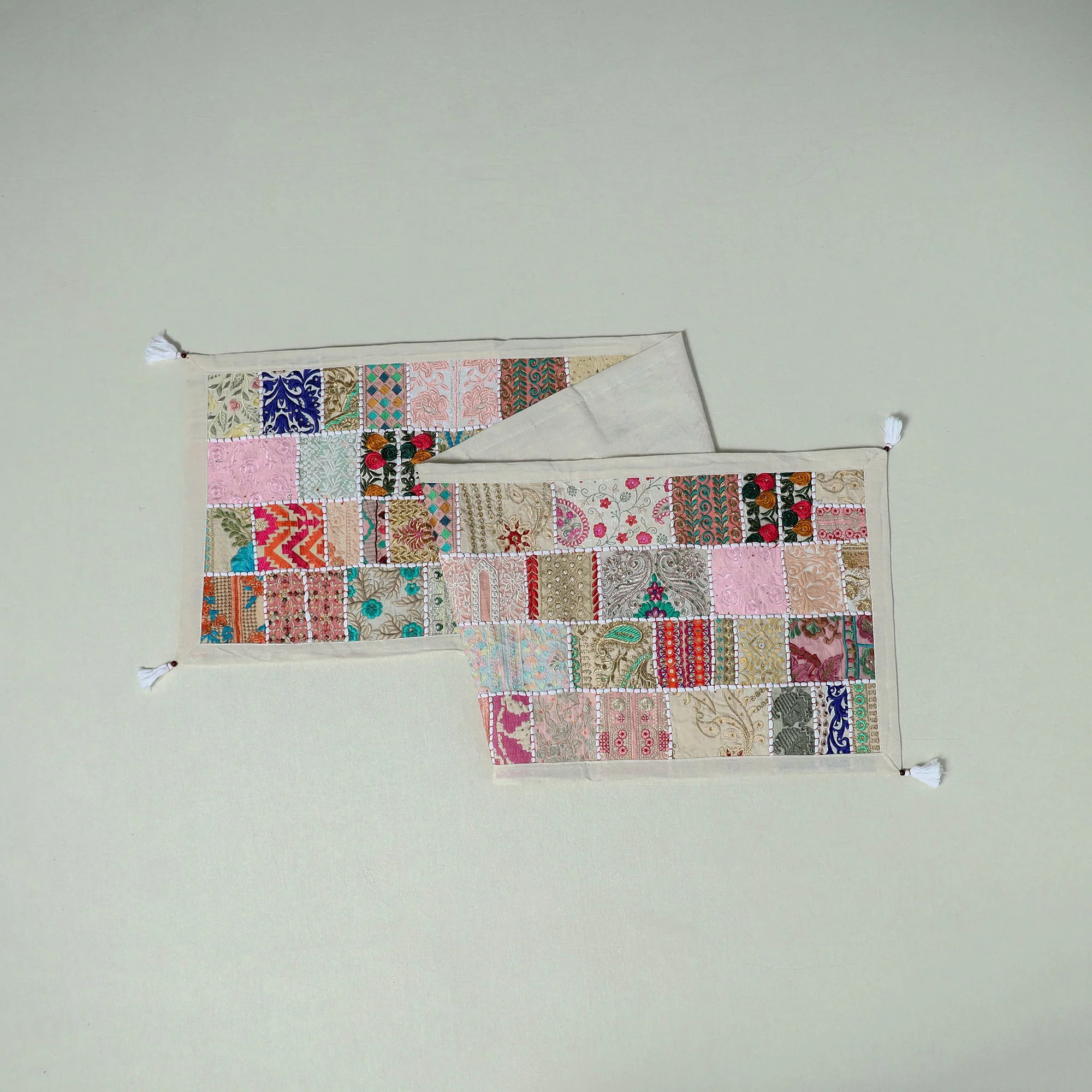 Khambadiya Patchwork Table Runner (73 x 17 in) 09