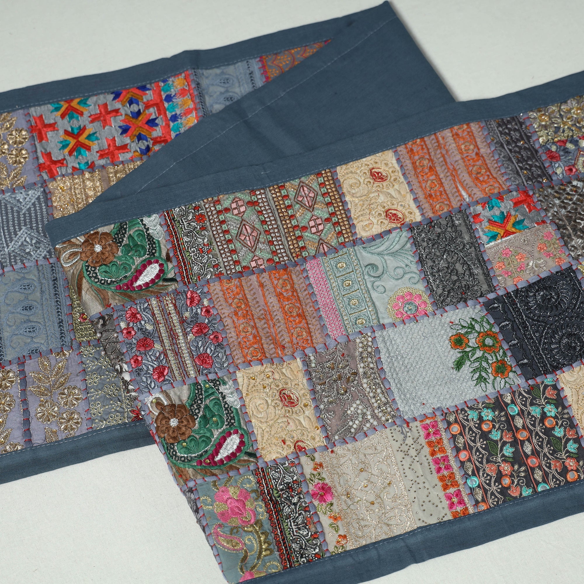 Khambadiya Patchwork Table Runner (73 x 17 in) 18 - Image 4