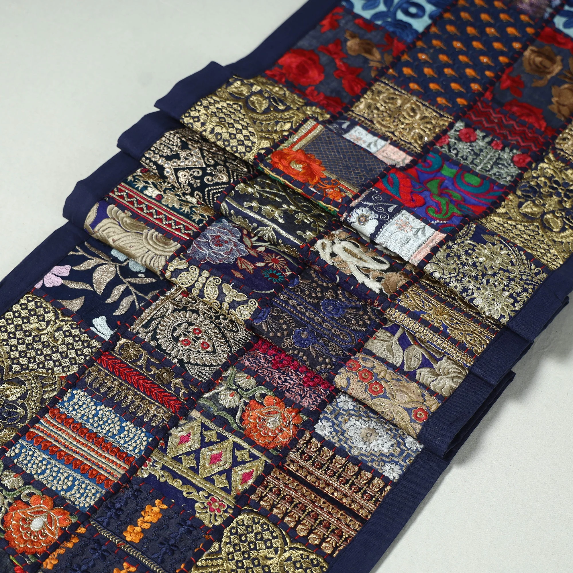 Khambadiya Patchwork Table Runner (73 x 17 in) 20 - Image 2
