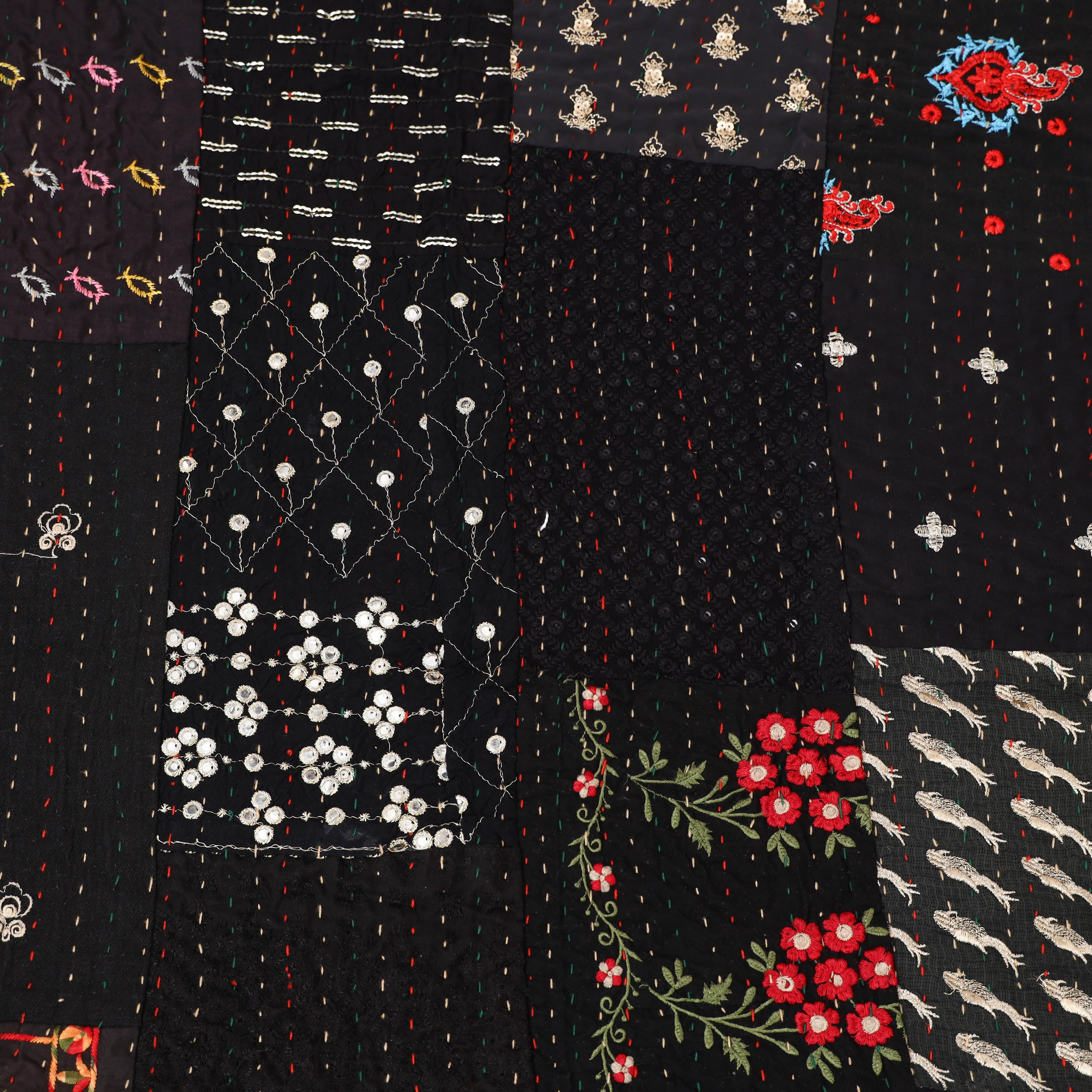Black - Khambadiya Tagai Patchwork Quilt / Gudri / Blanket 13 - Image 5