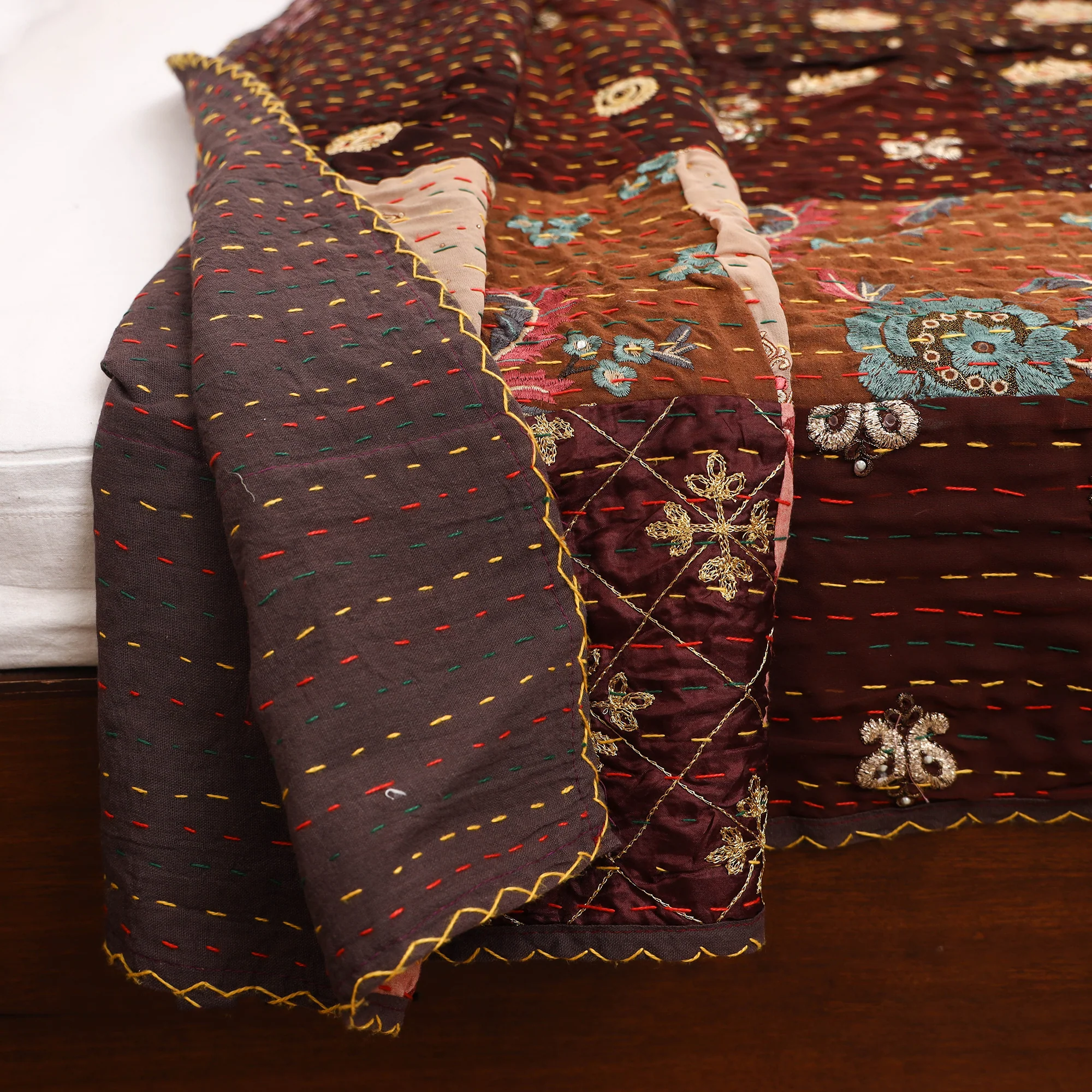 Brown - Khambadiya Tagai Patchwork Quilt / Gudri / Blanket 31 - Image 5