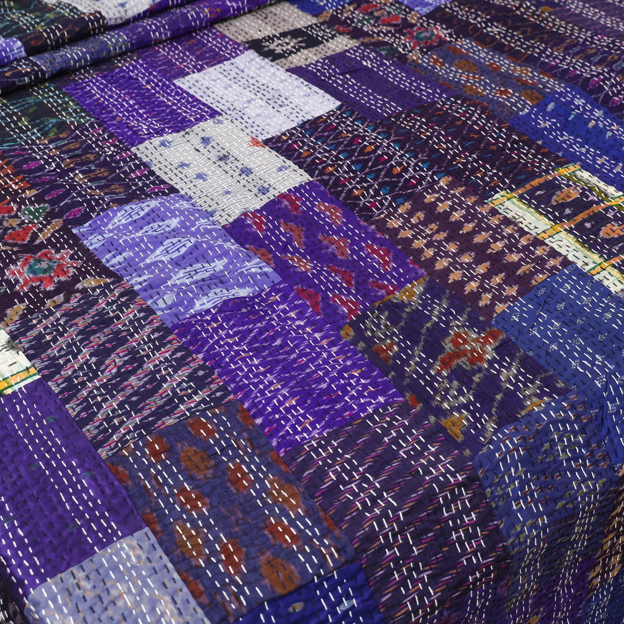Purple - Khambadiya Tagai Patchwork Quilt / Gudri / Blanket 41 - Image 3