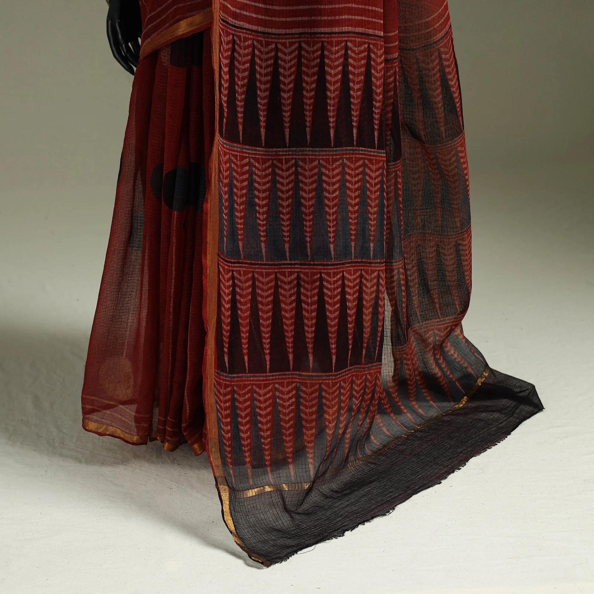 Kutch Ajrakh Hand Block Print Natural Dyed Kota Doria Cotton Saree 04 - Image 4
