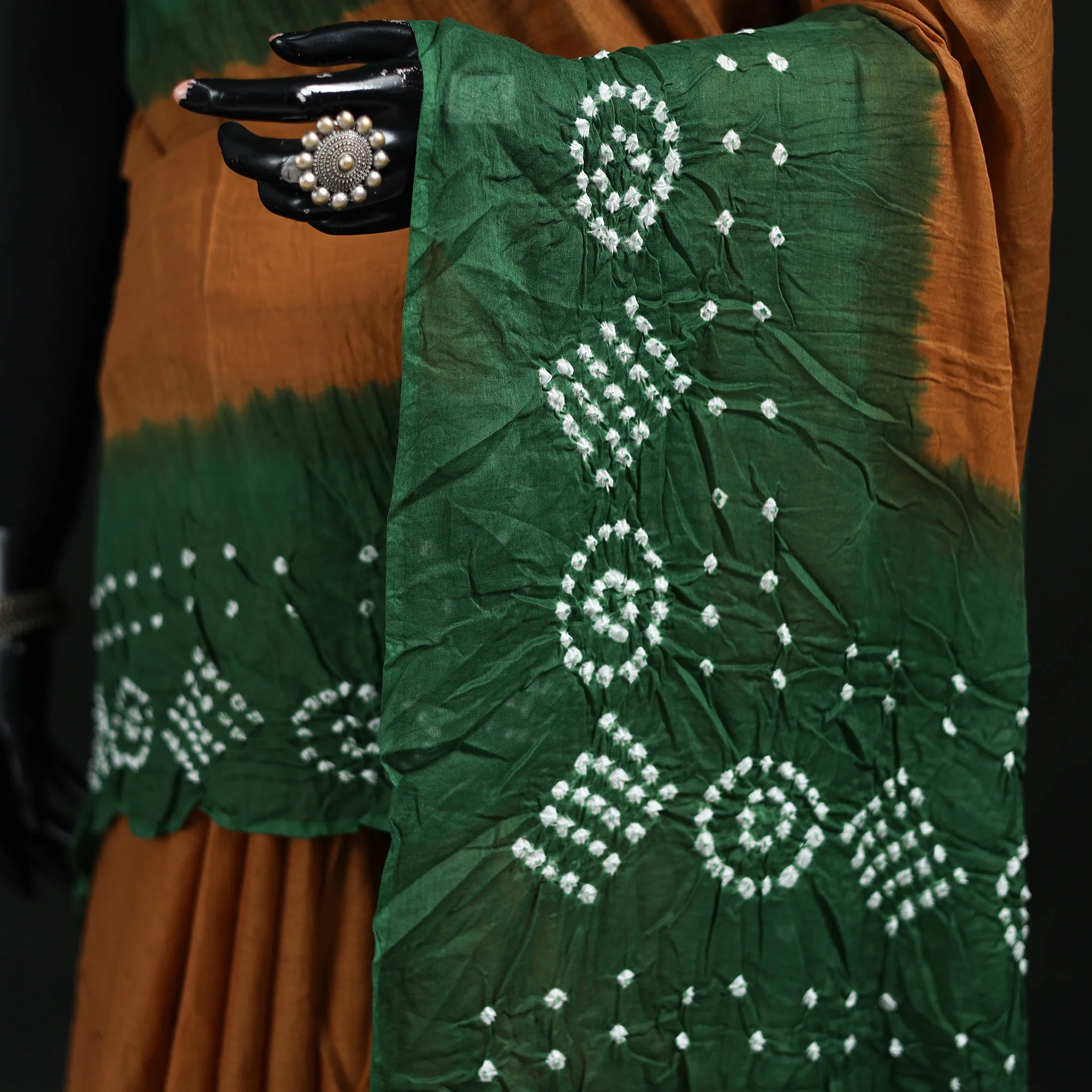 Kutch Bandhani Tie-Dye Cotton Saree 03 - Image 3