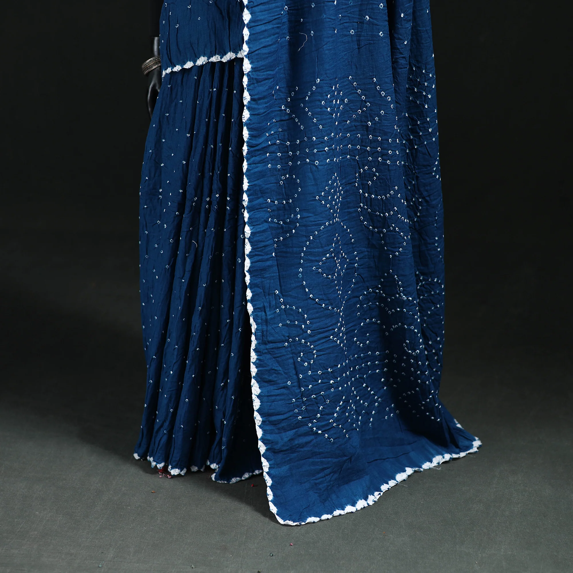Blue - Kutch Bandhani Tie-Dye Cotton Saree 106 - Image 4
