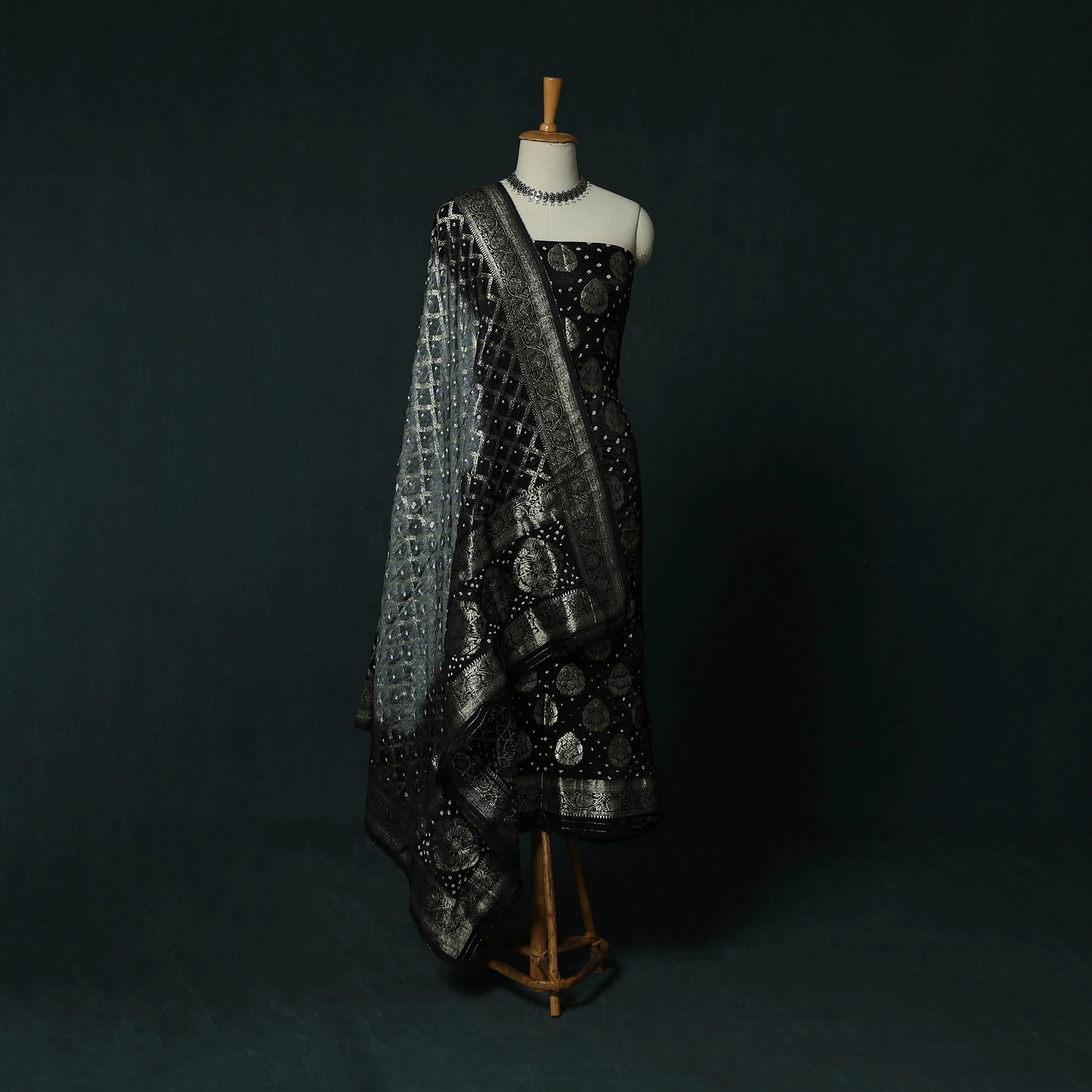 Kutch Bandhani Tie-Dye Modal Silk Banarasi Zari 3pc Unstitched Dress Material Suit Set 04