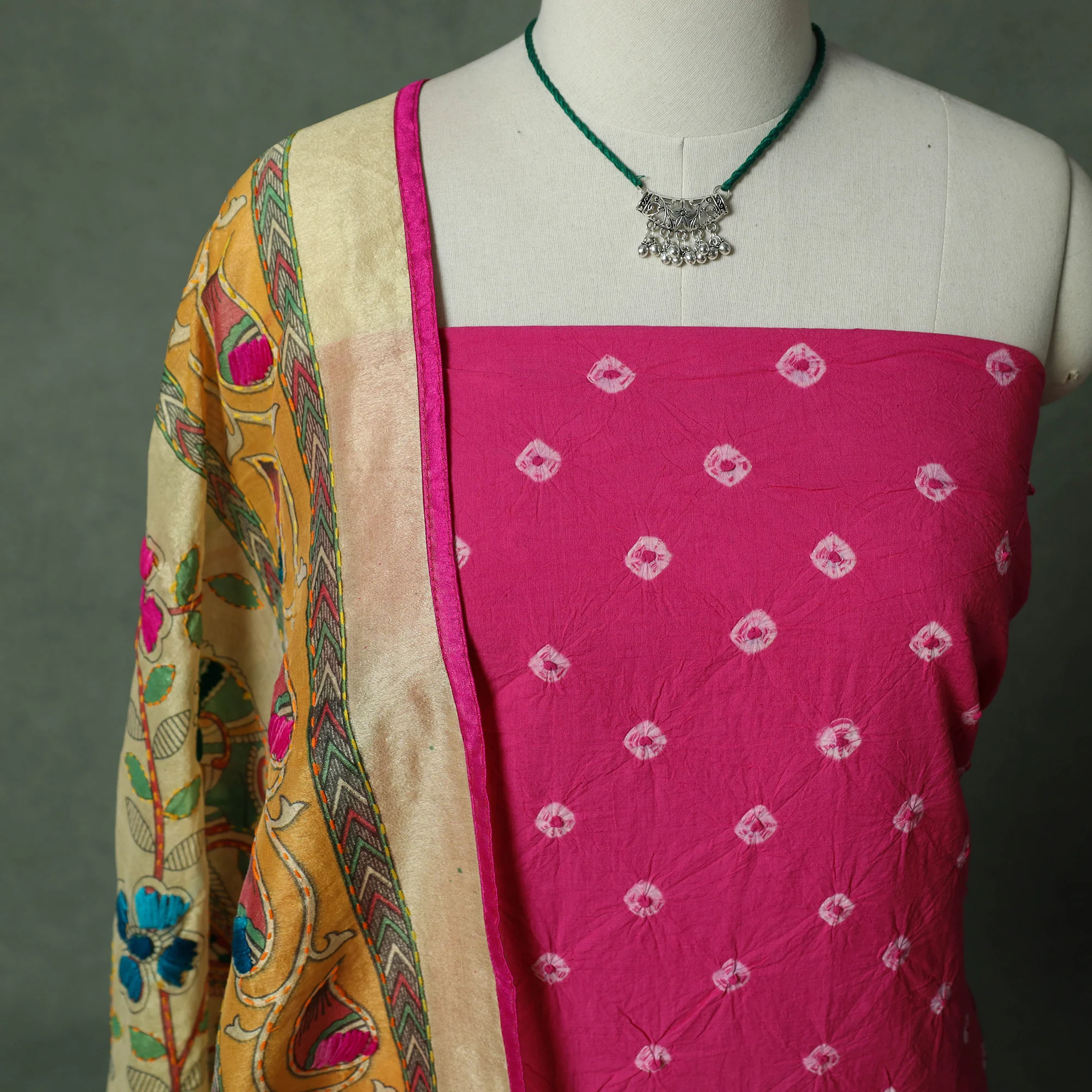 Kutch Bandhani Tie-Dye Pure Mul Cotton 2pc Unstitched Dress Material Kurta Set with Jewellery 12 - Image 2