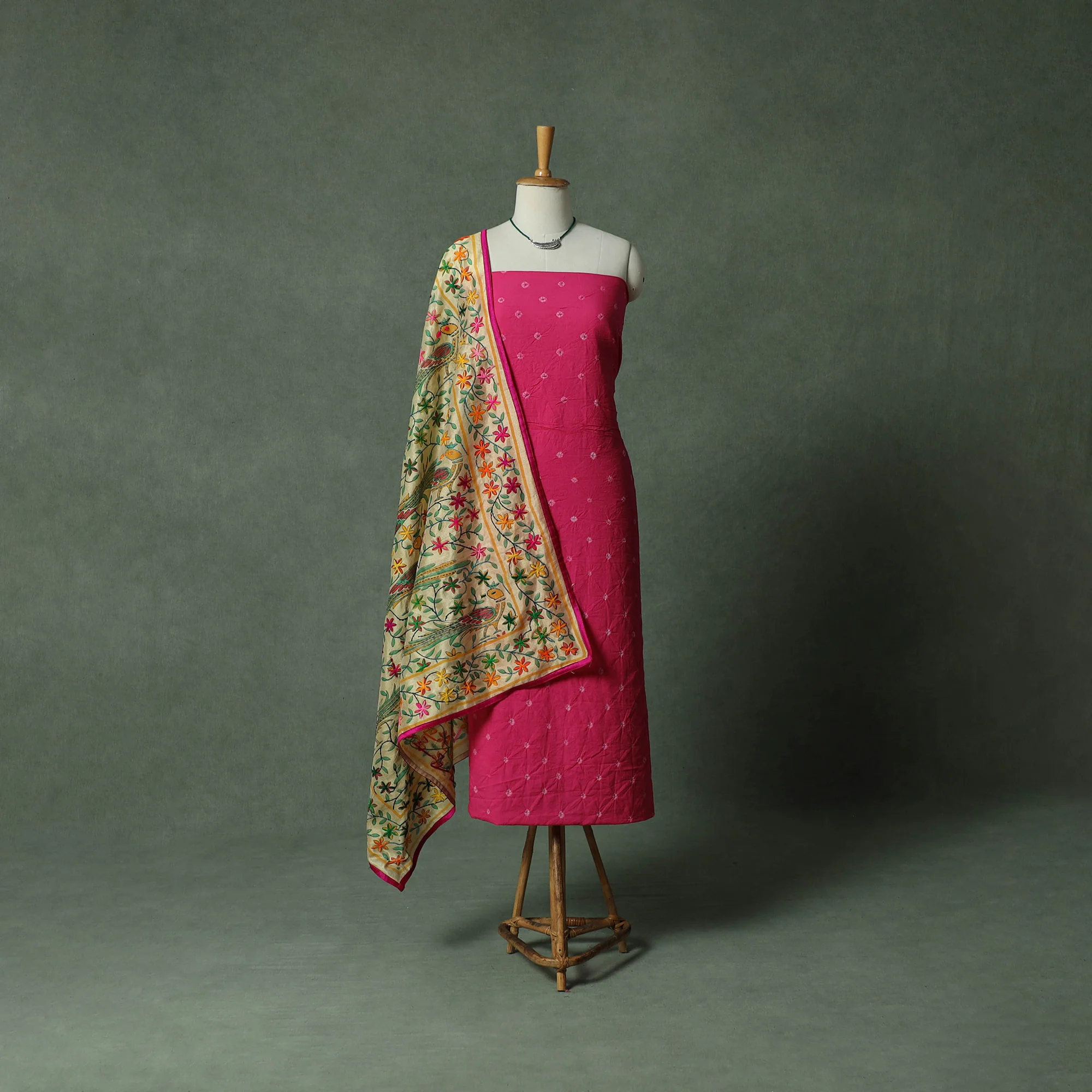 Kutch Bandhani Tie-Dye Pure Mul Cotton 2pc Unstitched Dress Material Kurta Set with Jewellery 25