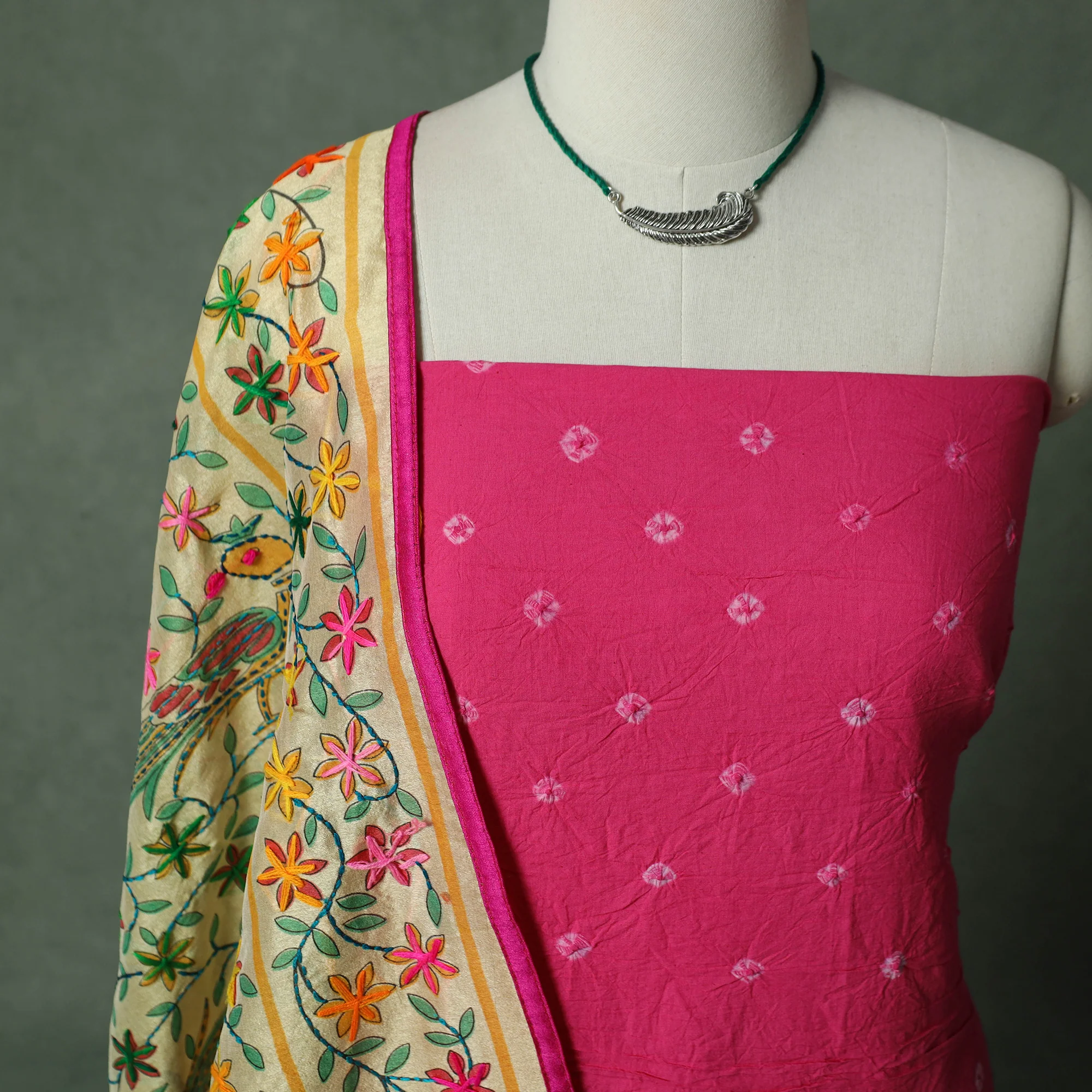 Kutch Bandhani Tie-Dye Pure Mul Cotton 2pc Unstitched Dress Material Kurta Set with Jewellery 25 - Image 2