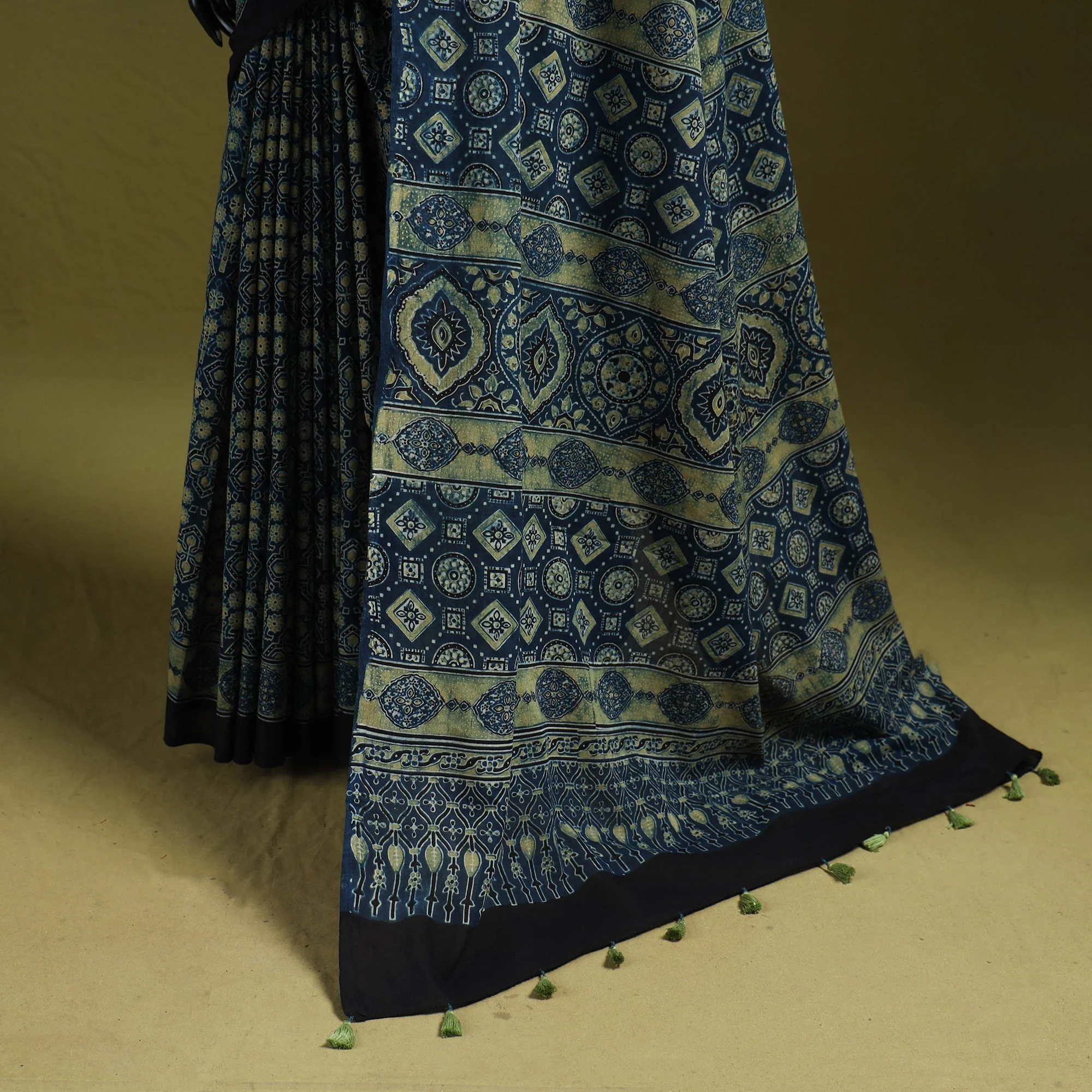 Blue - Kutch Hand Block Print Natural Dyed Pure Mul Cotton Ajrakh Saree with Tassels 07 - Image 4