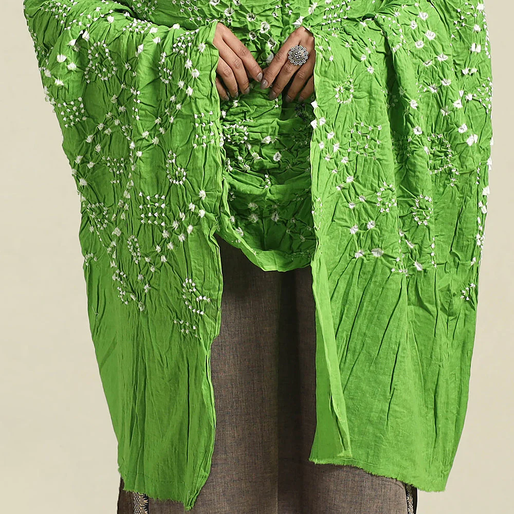 Green - Kutch Tie-Dye Cotton Bandhani Dupatta 21 - Image 4