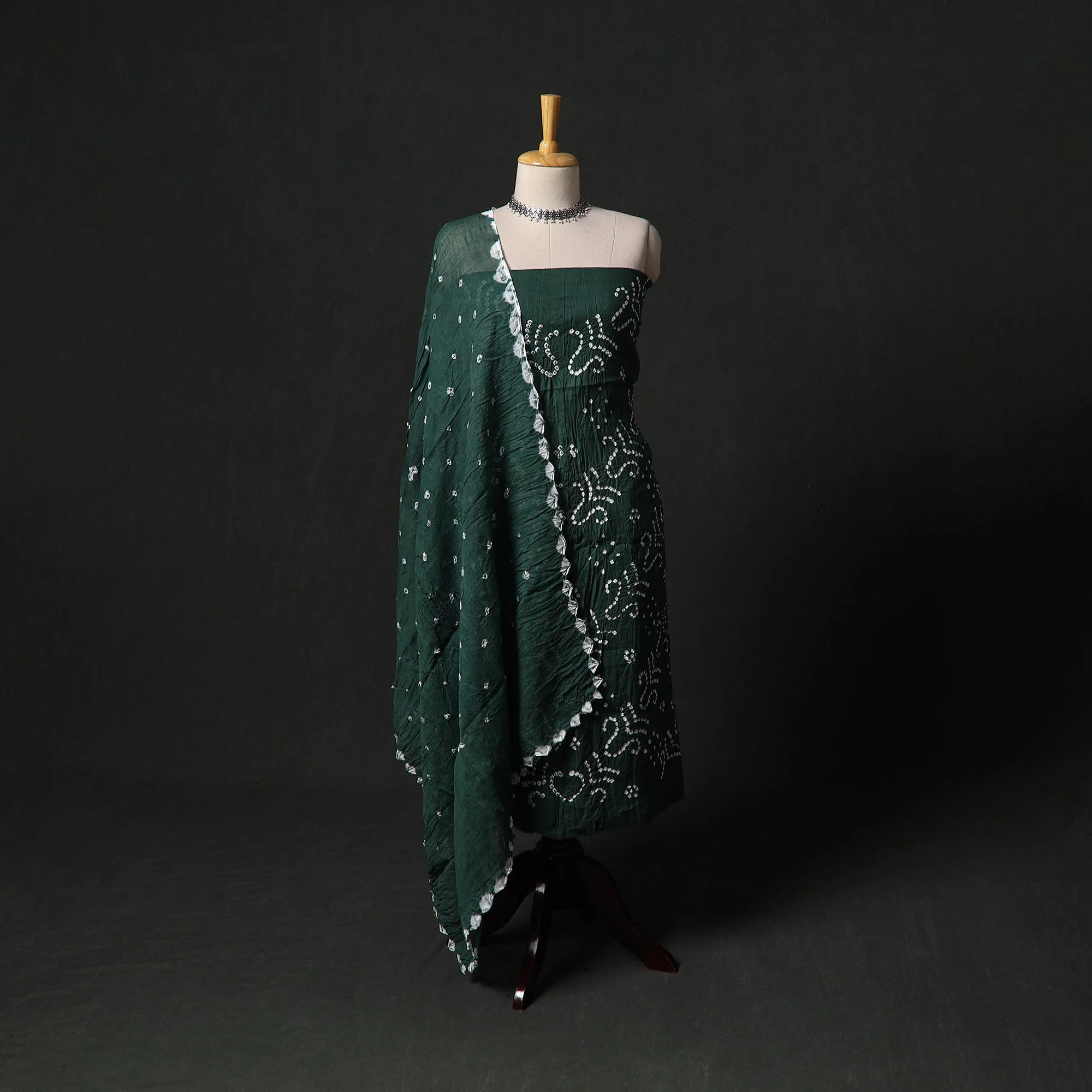 Green - Kutch Tie-Dye Satin Cotton Bandhani 3pc Unstitched Dress Material 145