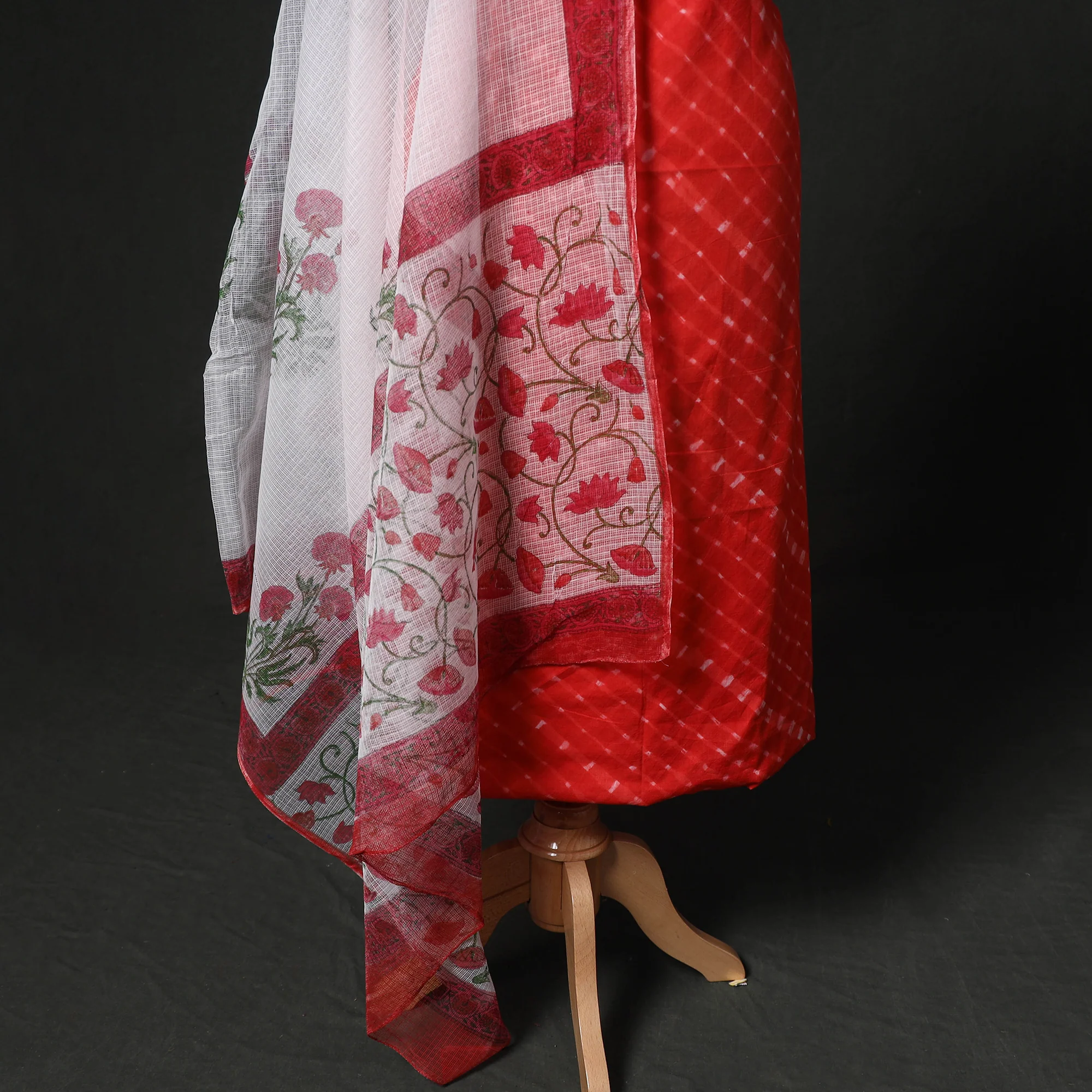 Leheriya Tie-Dye 2pc Cotton Unstitched Dress Material Kurta Set with Earrings 04 - Image 4
